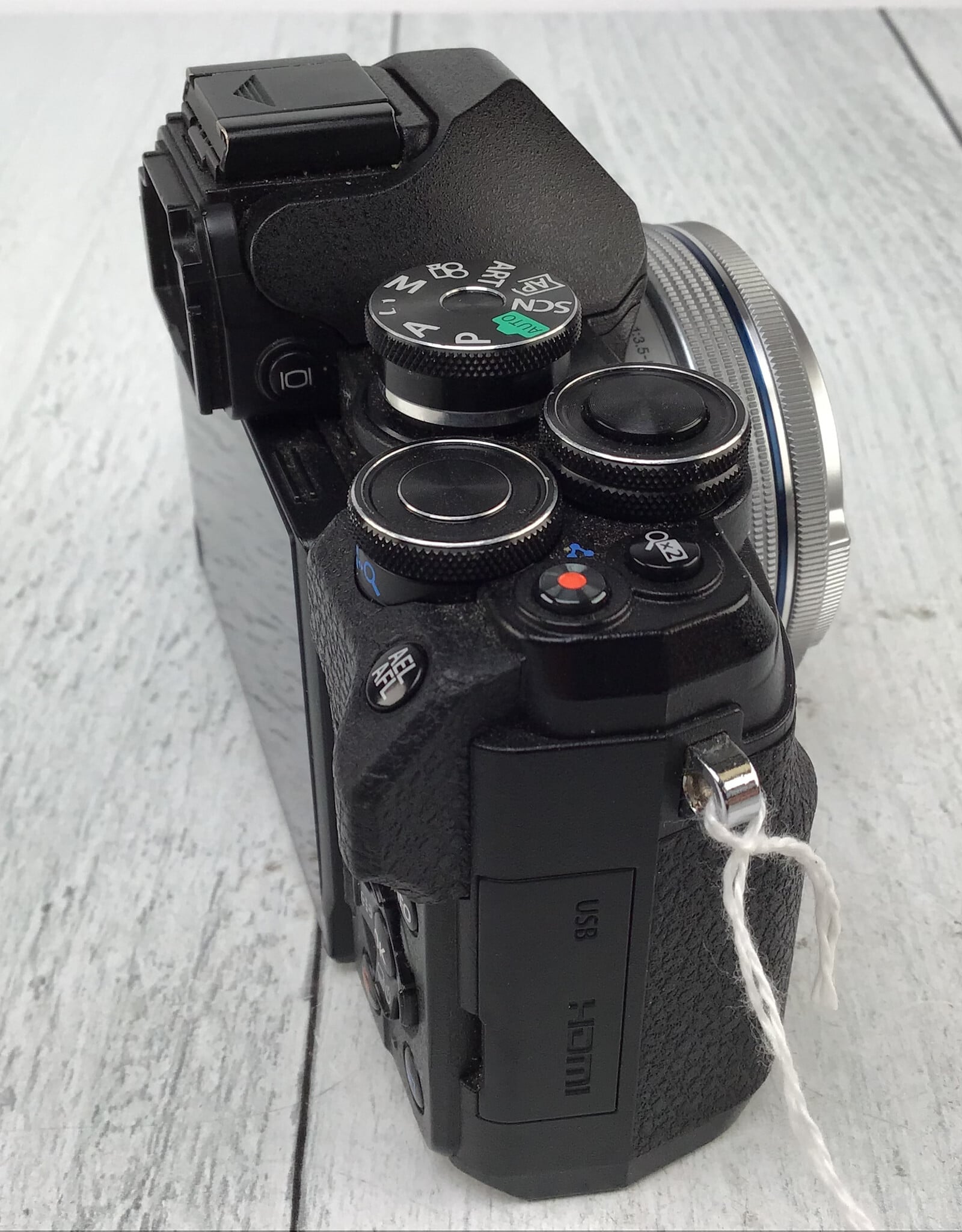 OLYMPUS Olympus E-M10 IV Camera w/ 14-42mm EZ Used Good