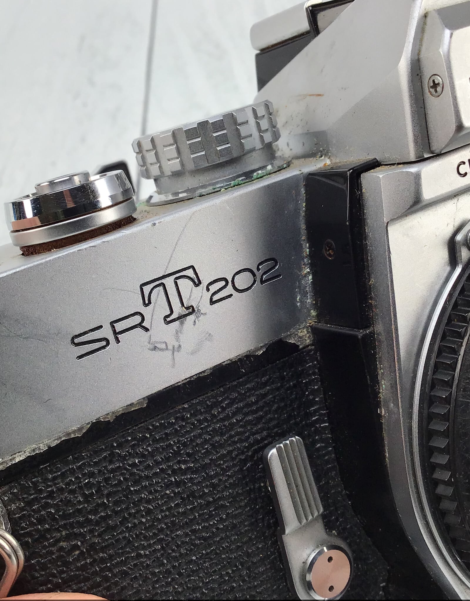Minolta Minolta SRT 202 Camera Body Used Slow Shutter Speeds OFF UG