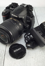 NIKON Nikon D3000 Camera w/ 18-55mm VR Used Good