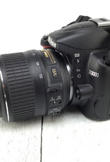 NIKON Nikon D3000 Camera w/ 18-55mm VR Used Good