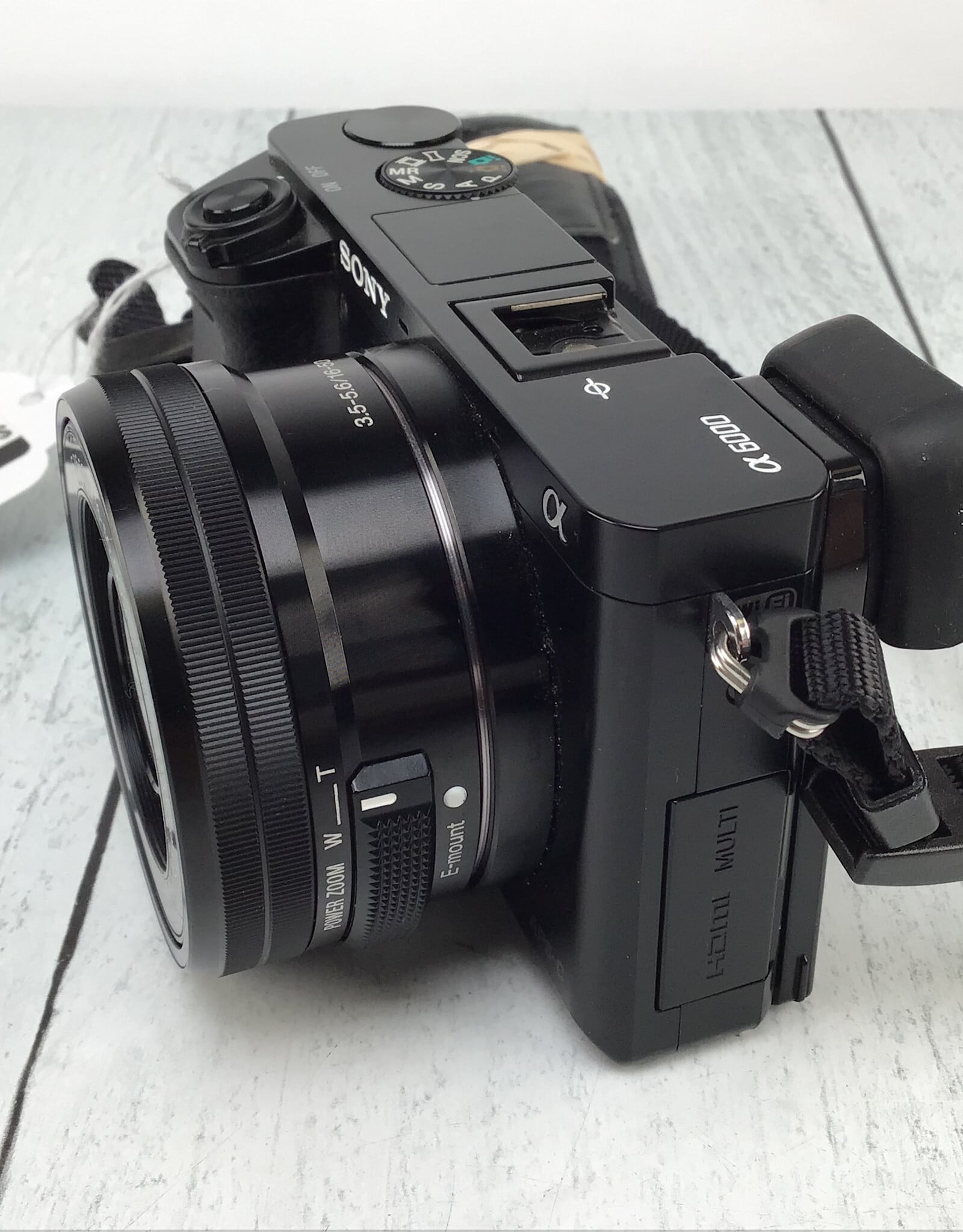 SONY Sony A6000 w/16-50mm Camera Used Good