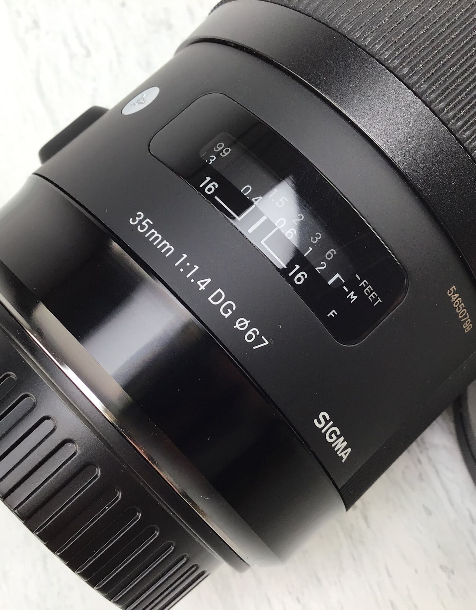 SIGMA Sigma 35mm F1.4 DG EF Lens Used Good