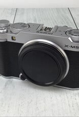 FUJI Fuji X-M5 Camera Body Silver Used Good