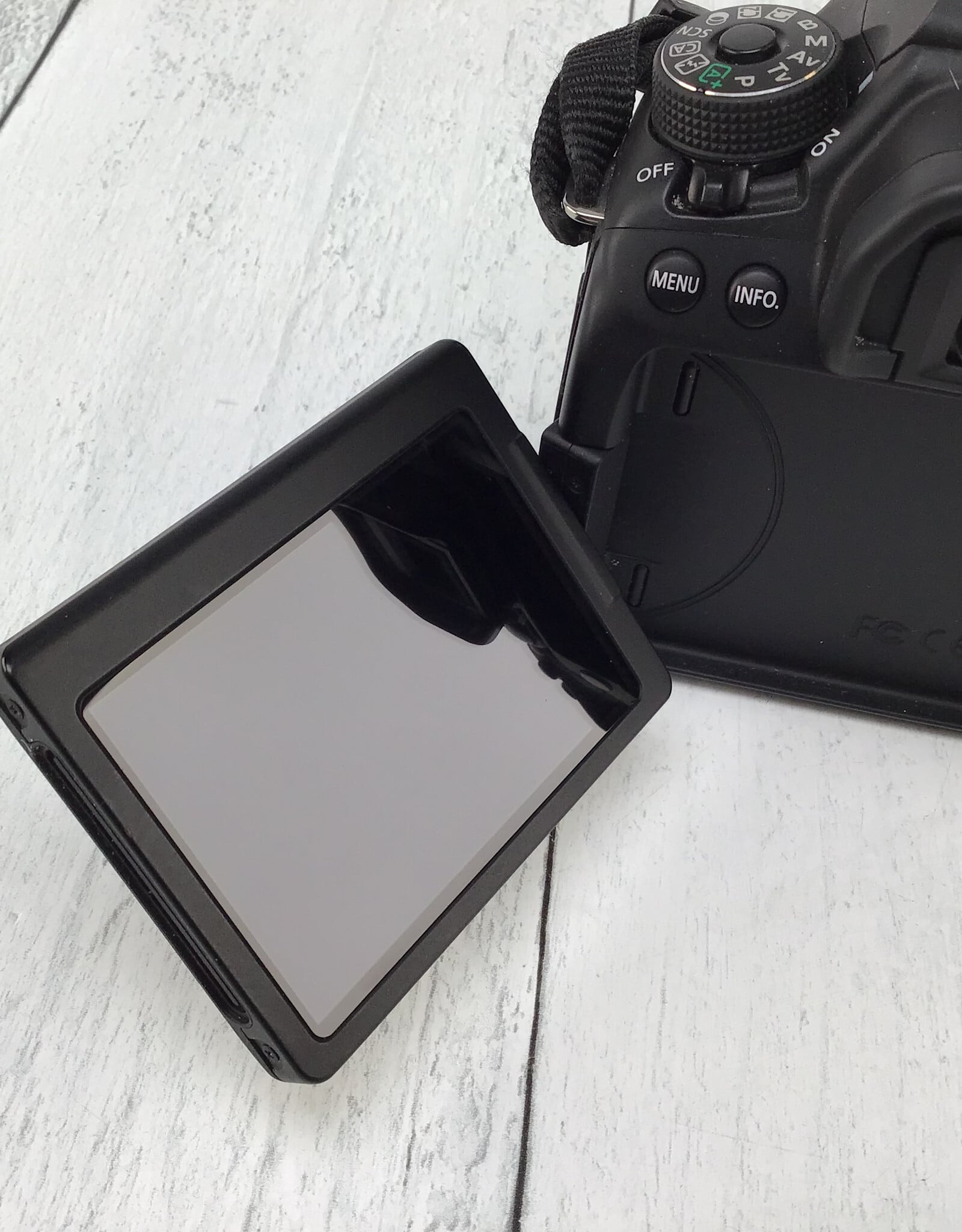CANON Canon EOS 80D Camera Body Used Good