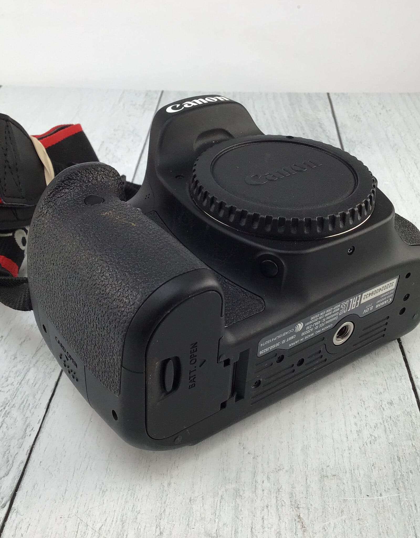 CANON Canon EOS 80D Camera Body Used Good