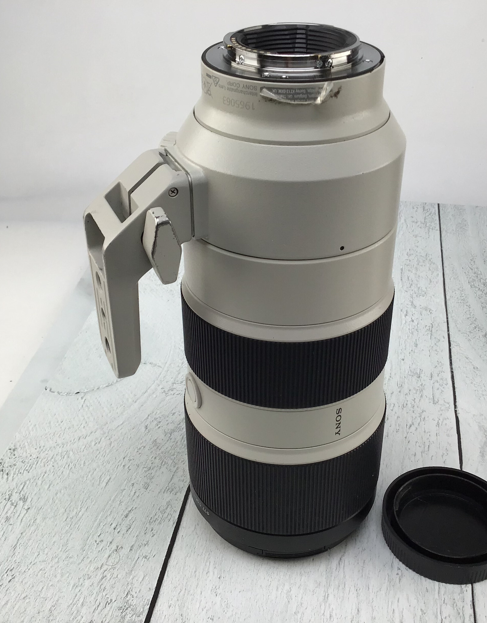 SONY Sony 70-200mm f2.8 GM OSS Lens No Hood Used Good