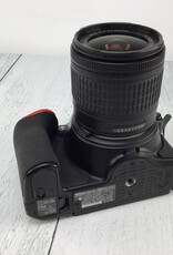 NIKON Nikon D5600 Camera w/ AF-P 18-55mm VR Used Fair