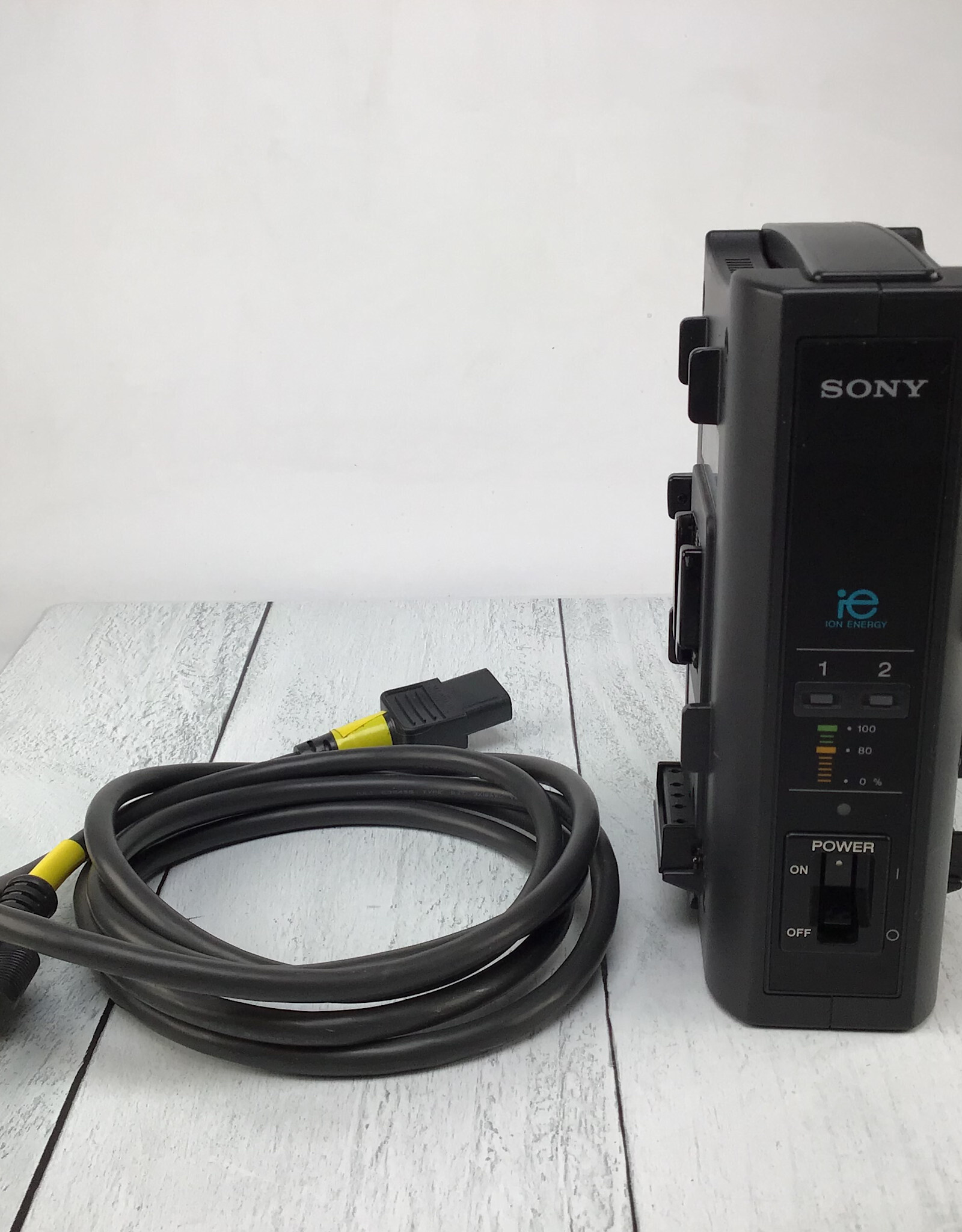 SONY Sony BC-L50 Charger Used Good