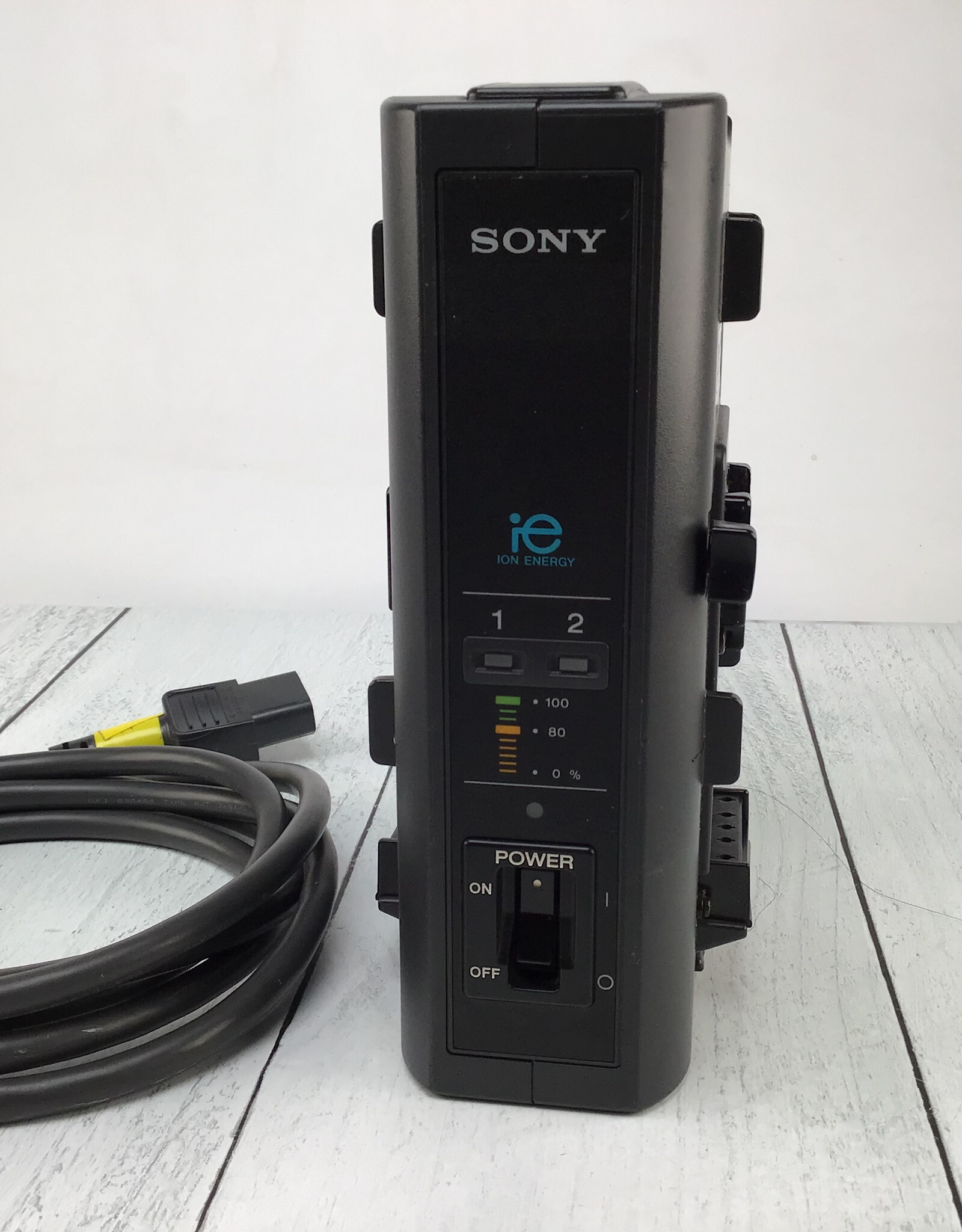 SONY Sony BC-L50 Charger Used Good