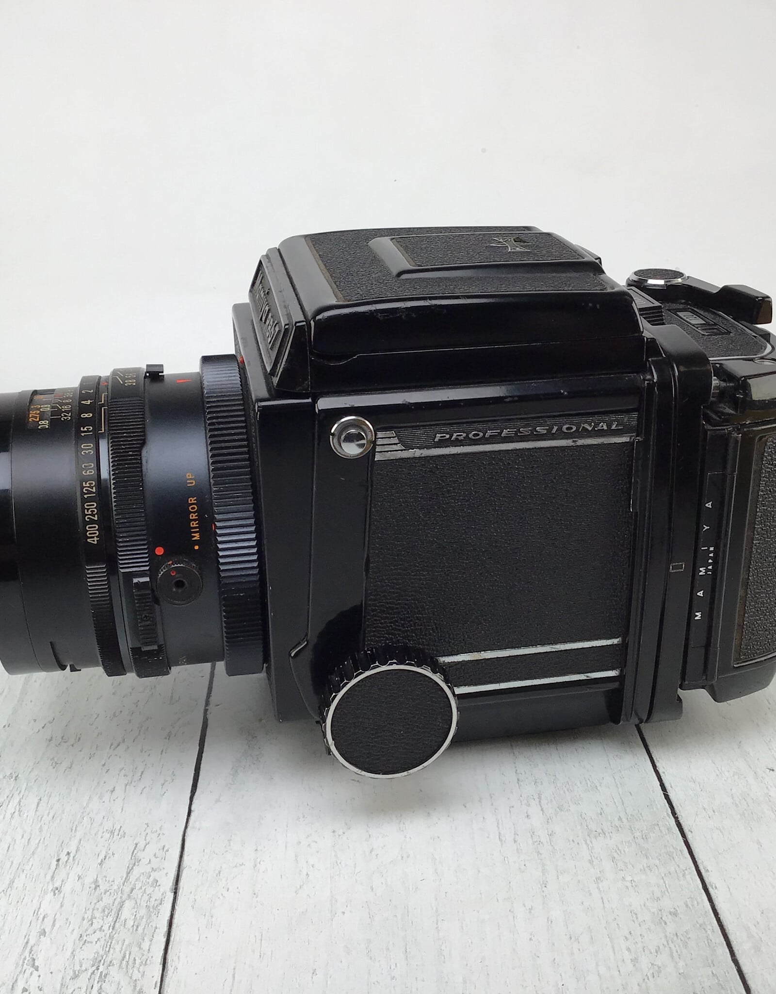 MAMIYA Mamiya RB67 Camera w/ 90mm f3.8, 120 Back, Waist Level Used Fair