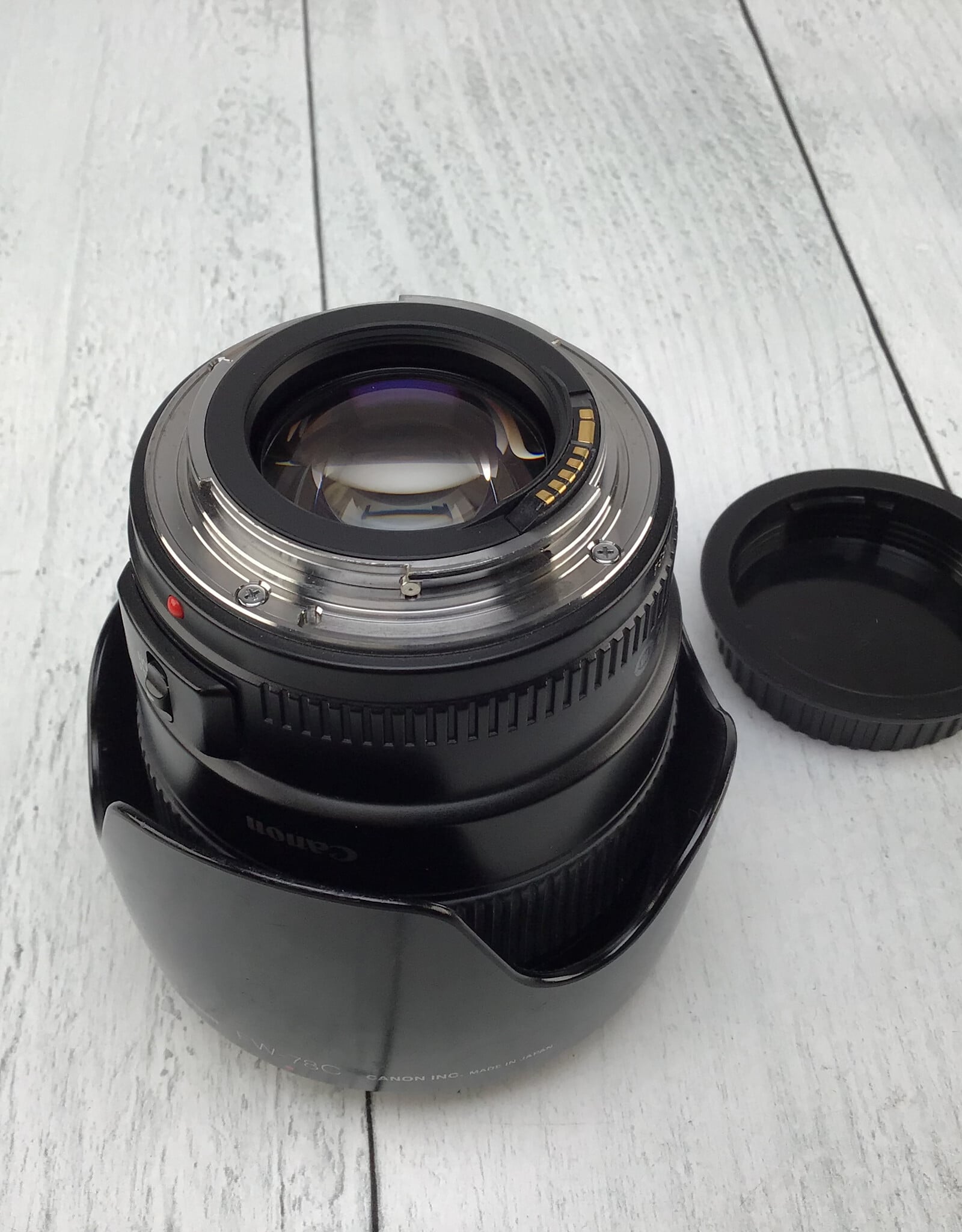 CANON Canon EF 35mm f1.4 L Lens Used Good