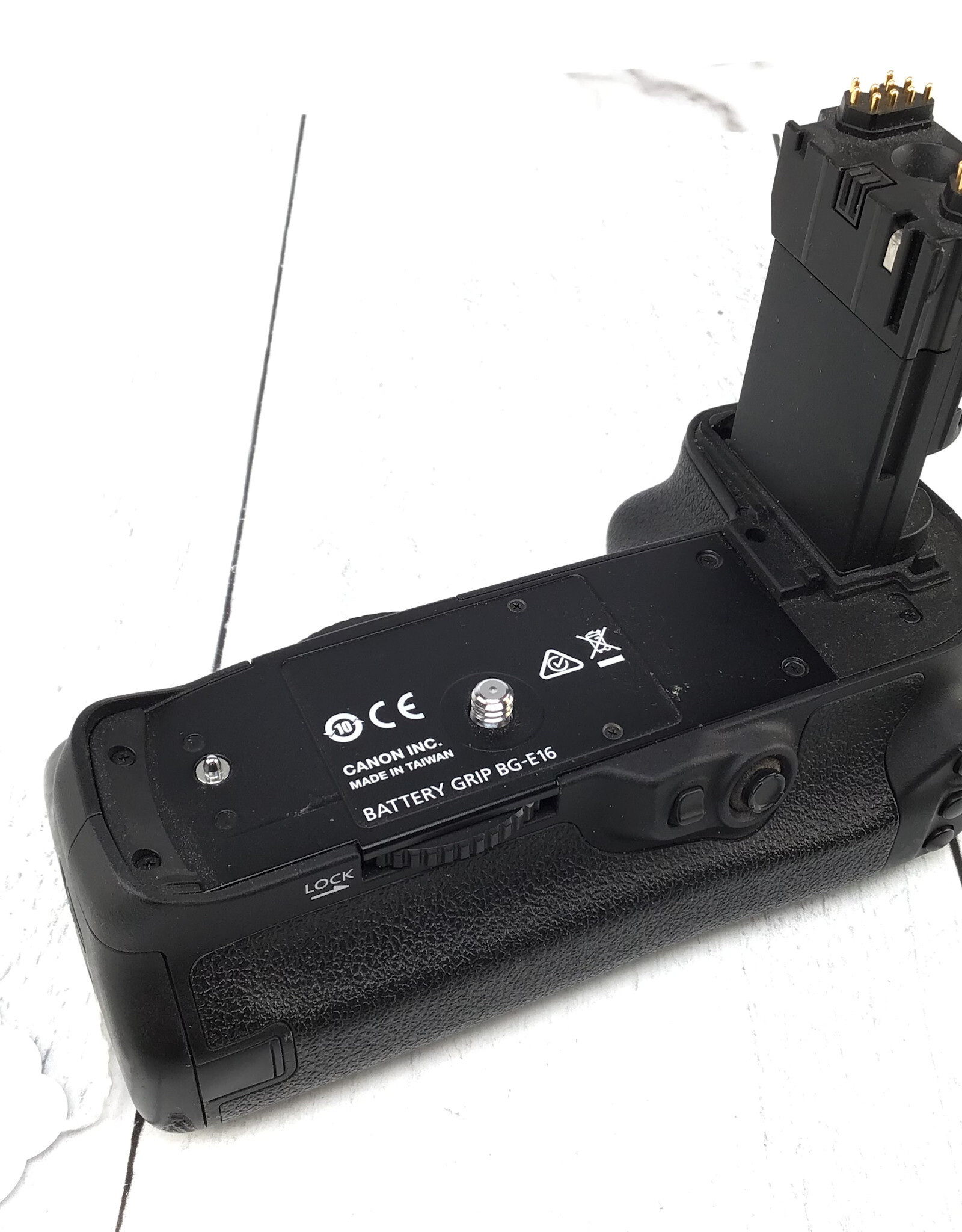 CANON Canon Battery Grip BG-E16 for 7D Mark II Used Good