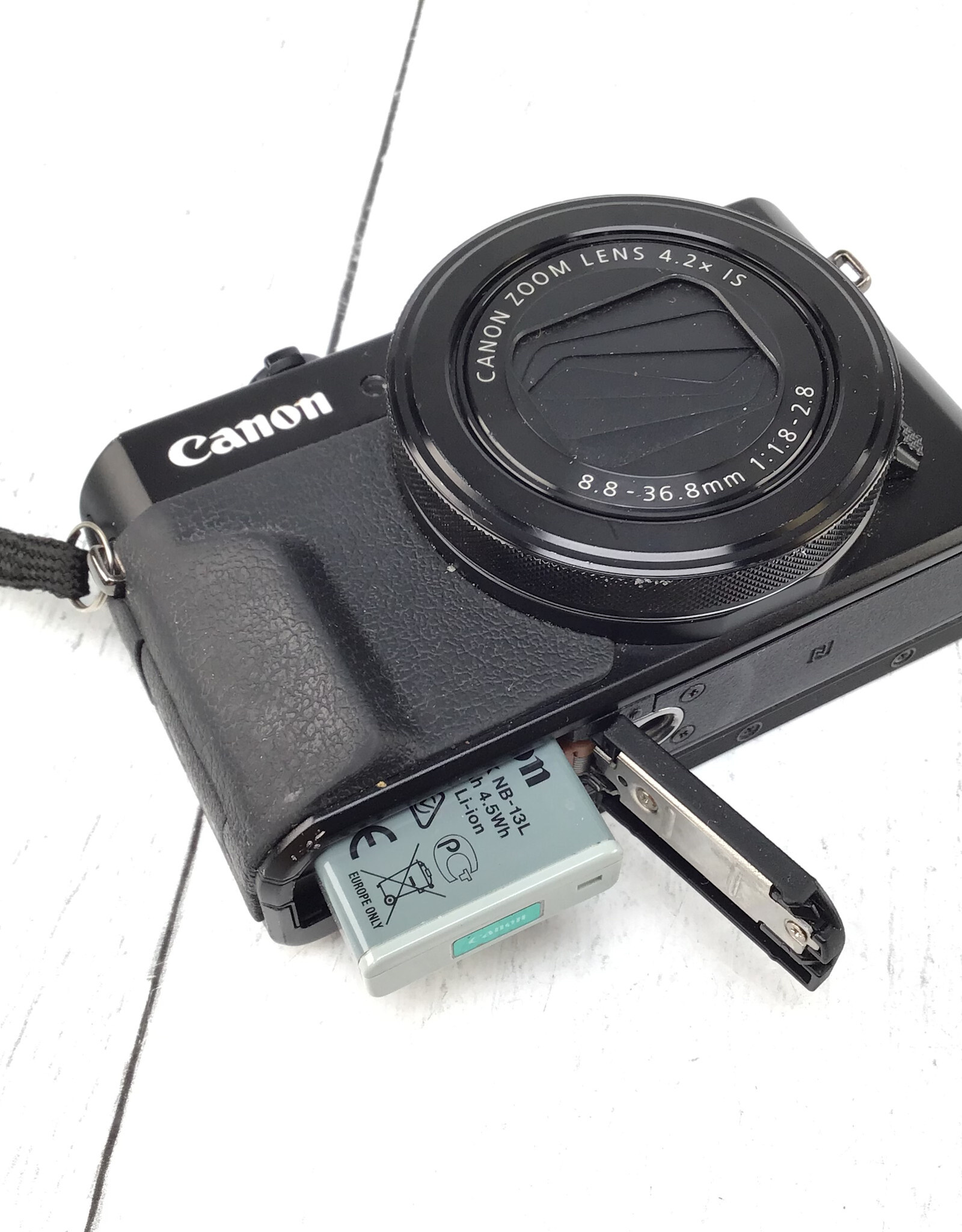 CANON Canon G7X Mark II Camera Cracked LCD Screen Used BGN