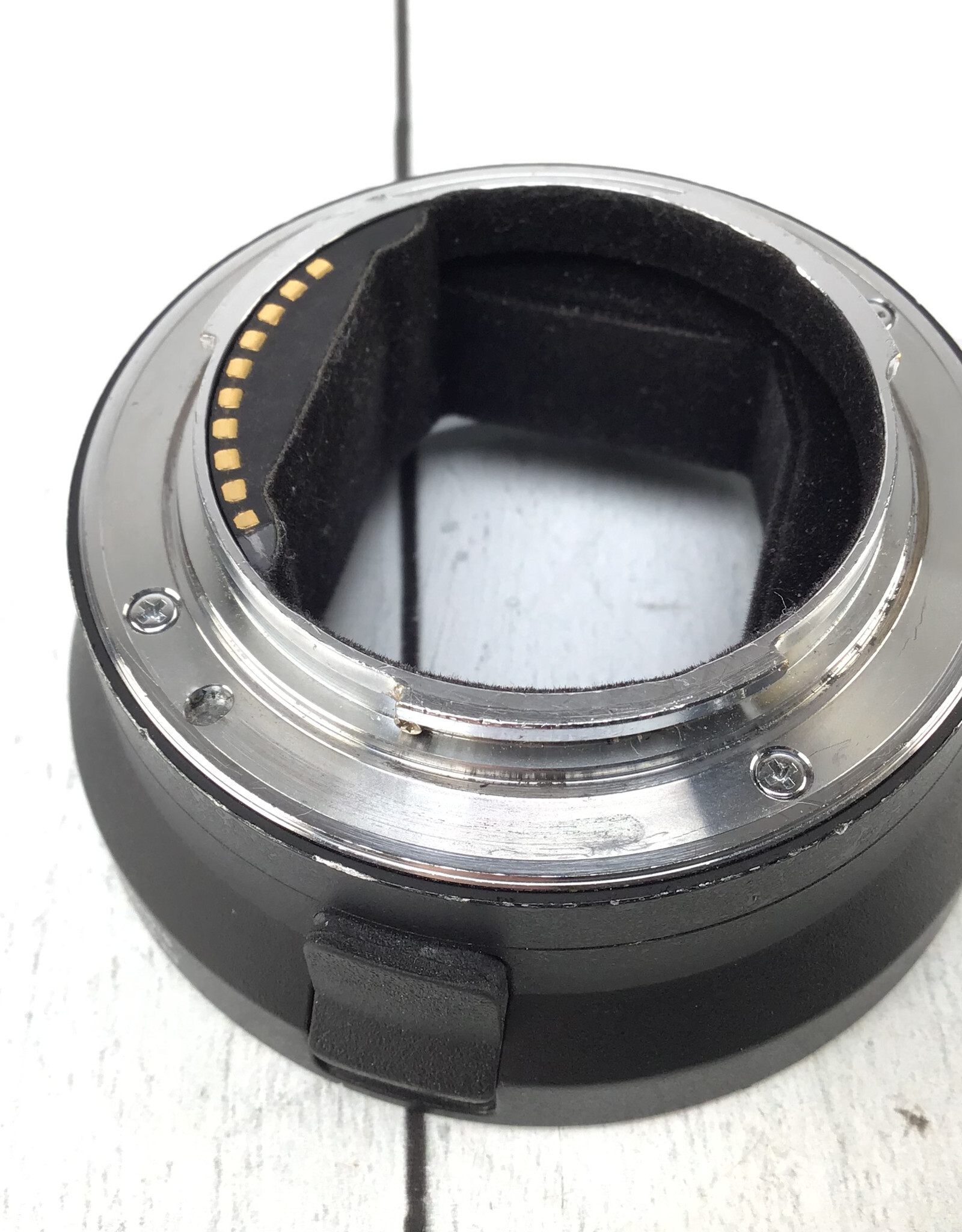 SIGMA Sigma MC-11 Canon EF to Sony E Lens Adapter Used Good