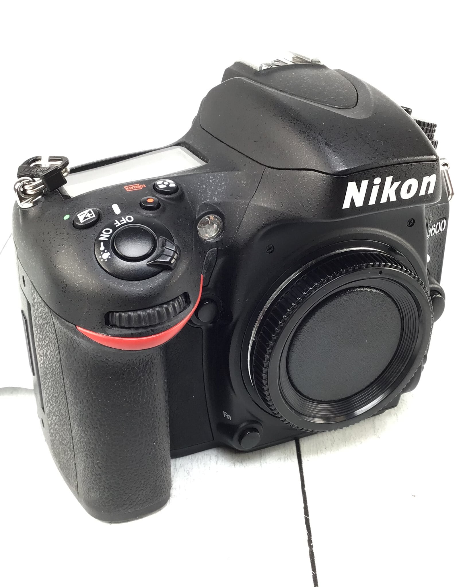 NIKON Nikon D600 Camera Body Shutter Count 43560 Used Good