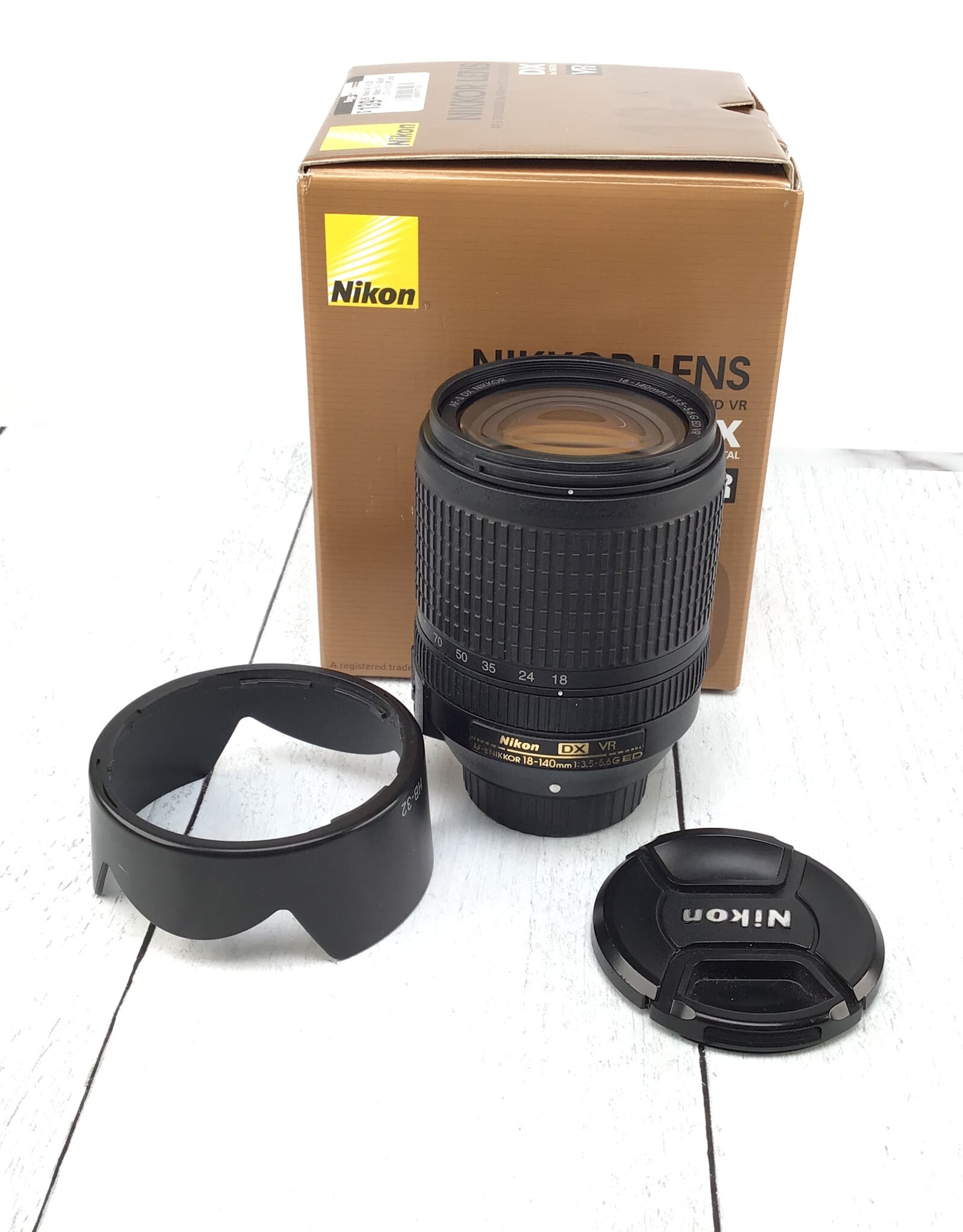 NIKON Nikon AF-S DX Nikkor 18-140mm f3.5-5.6 G VR Lens in Box Used EX