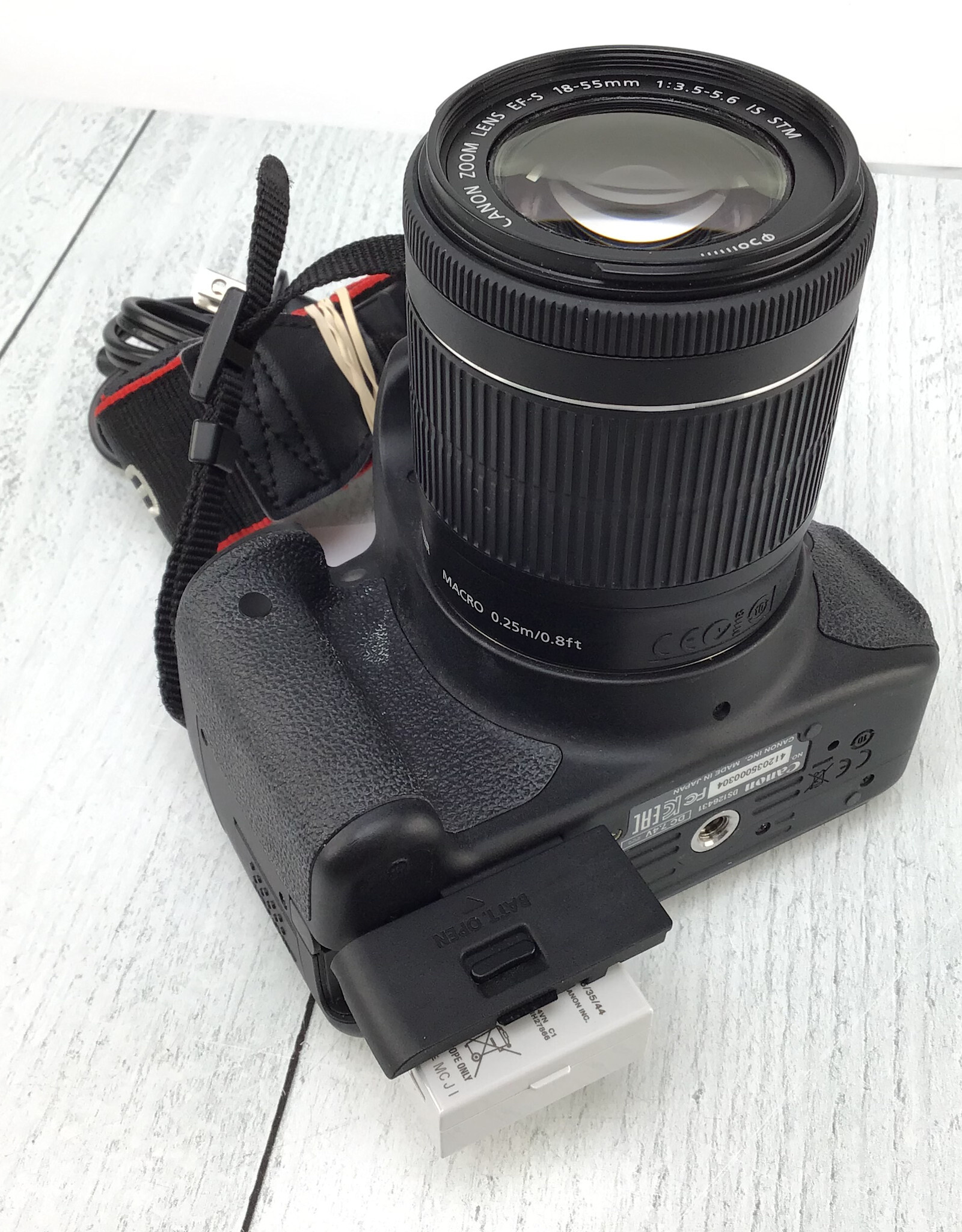 CANON Canon EOS Rebel T5i Camera w/ 18-55mm IS STM Used Fair