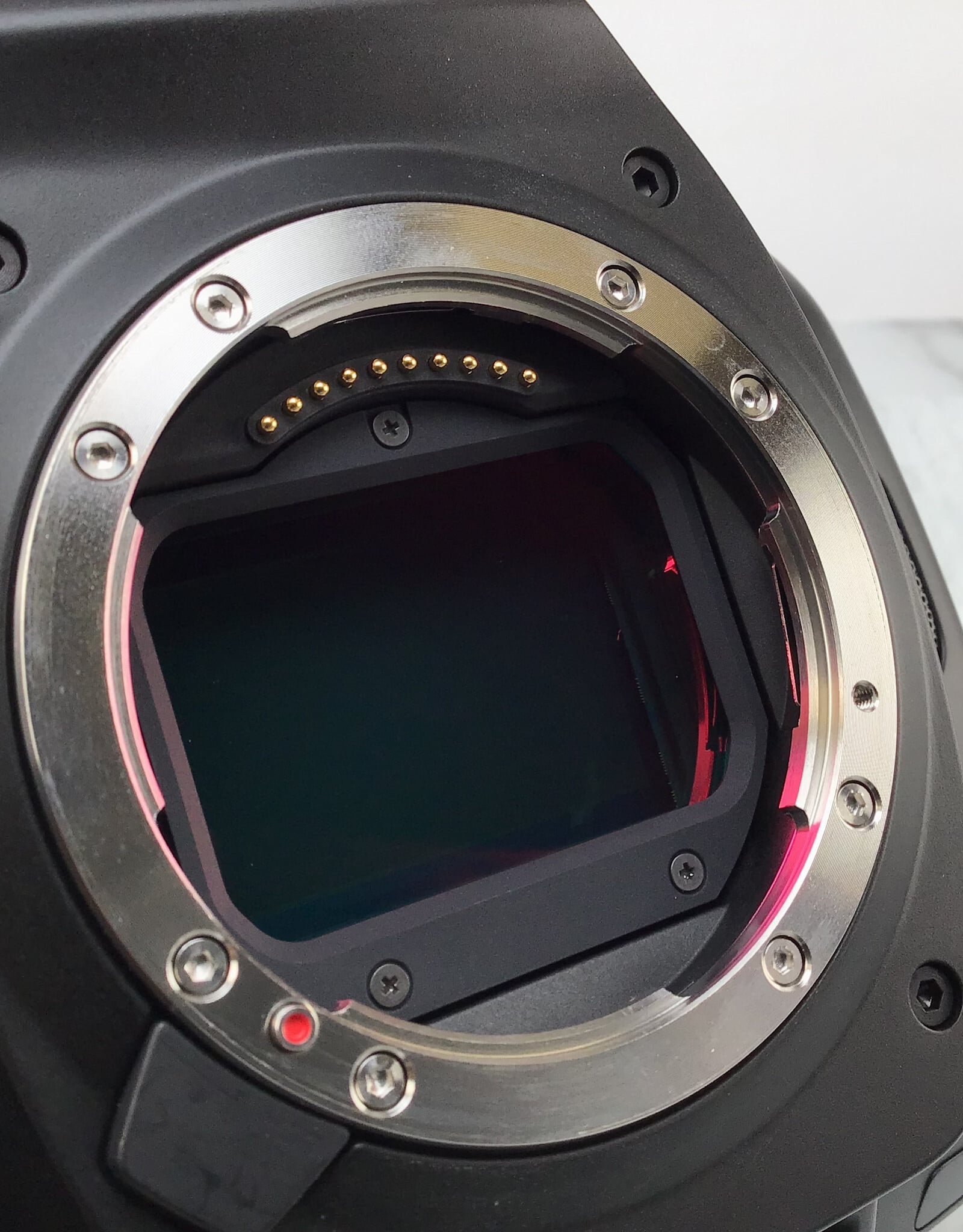 Blackmagic Design Blackmagic Pocket Cinema 6K Full Frame L Mount Used Good