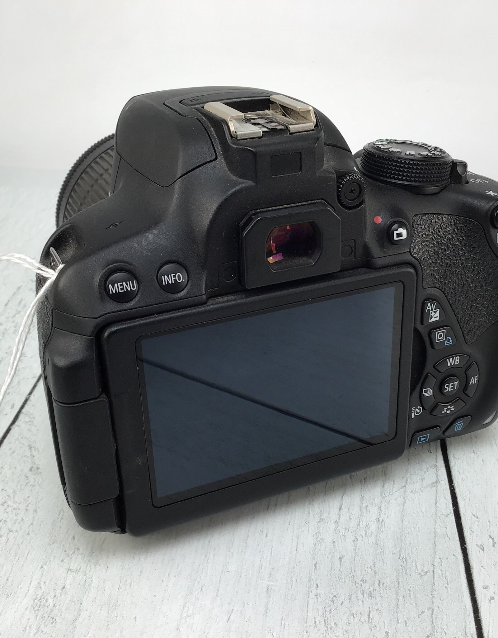CANON Canon Rebel T5i Camera w/ 18-55mm IS Used Good