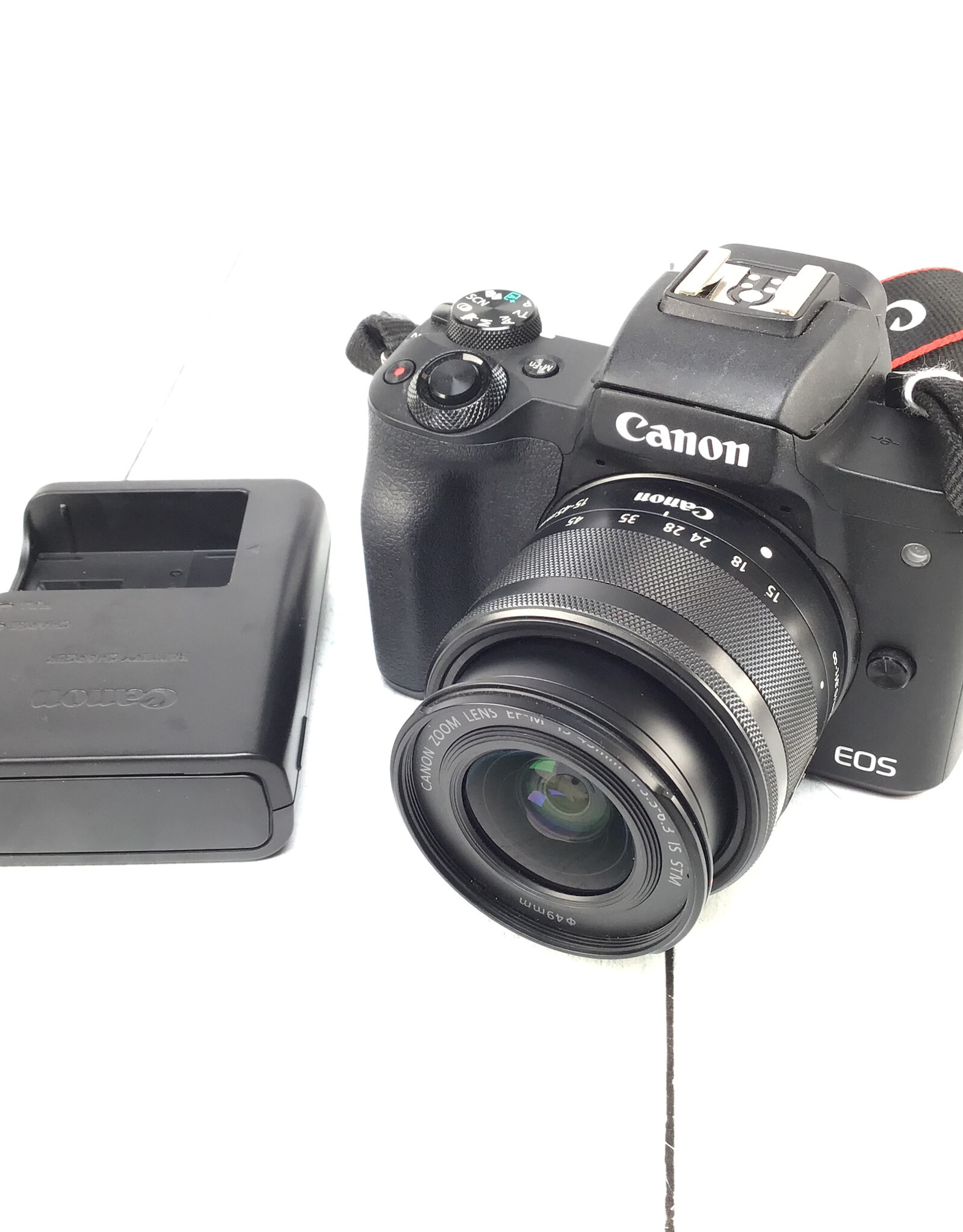 CANON Canon EOS M50 Camera w/ 15-45mm Used Good