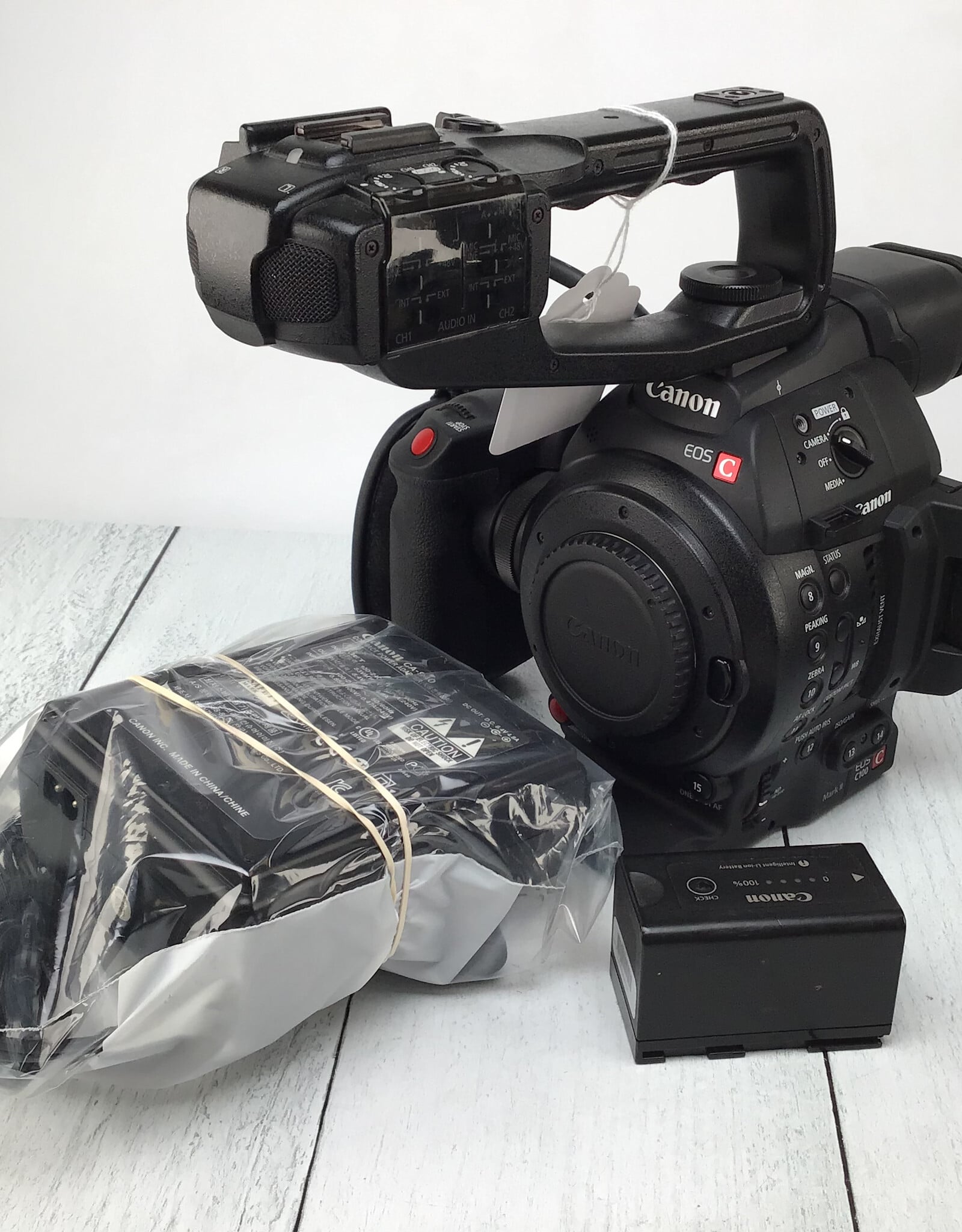 CANON Canon C100 mark II Camera 124 Hours Used Good