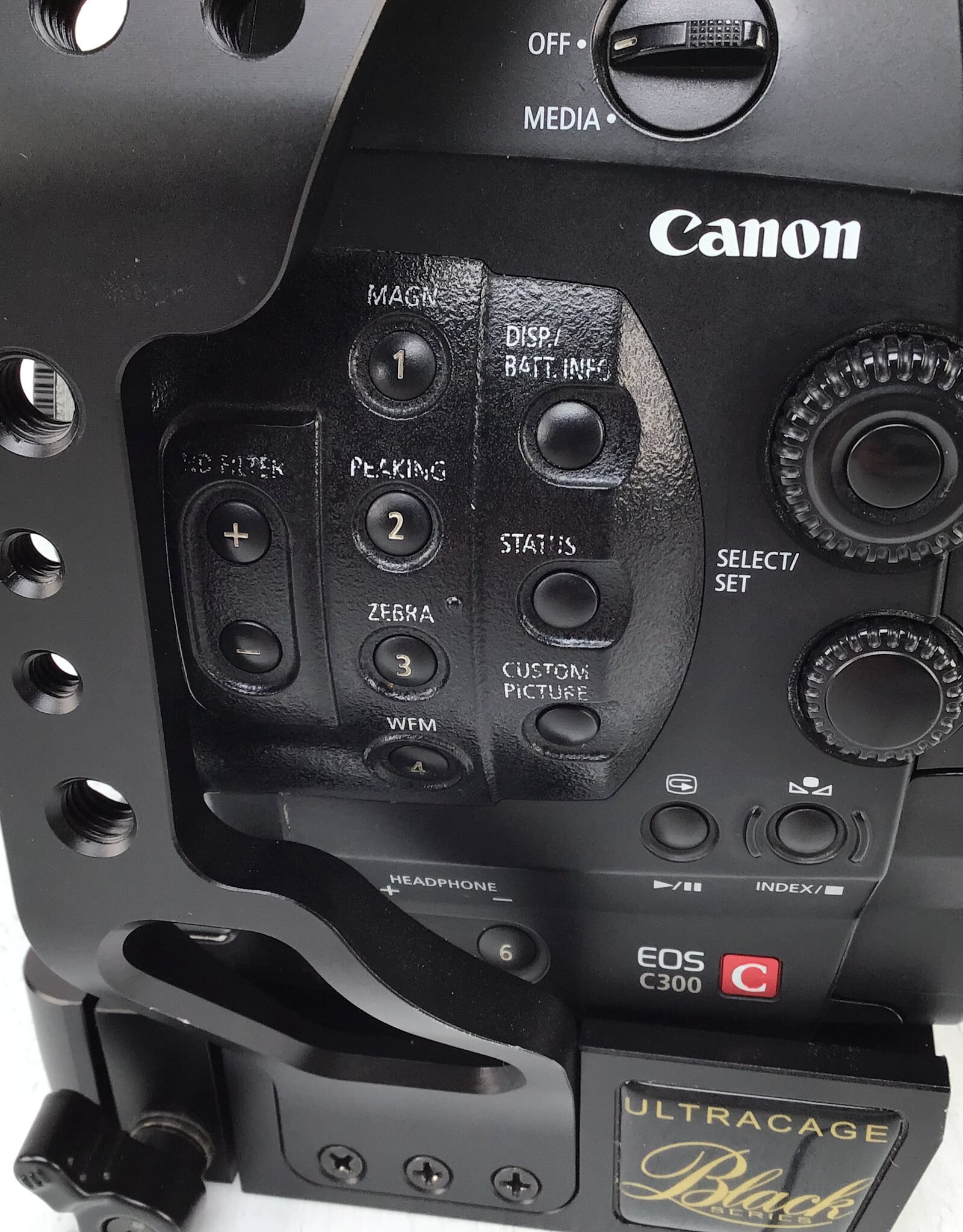 CANON Canon C300 Camera w/ Cage 1800 Hours Used Fair