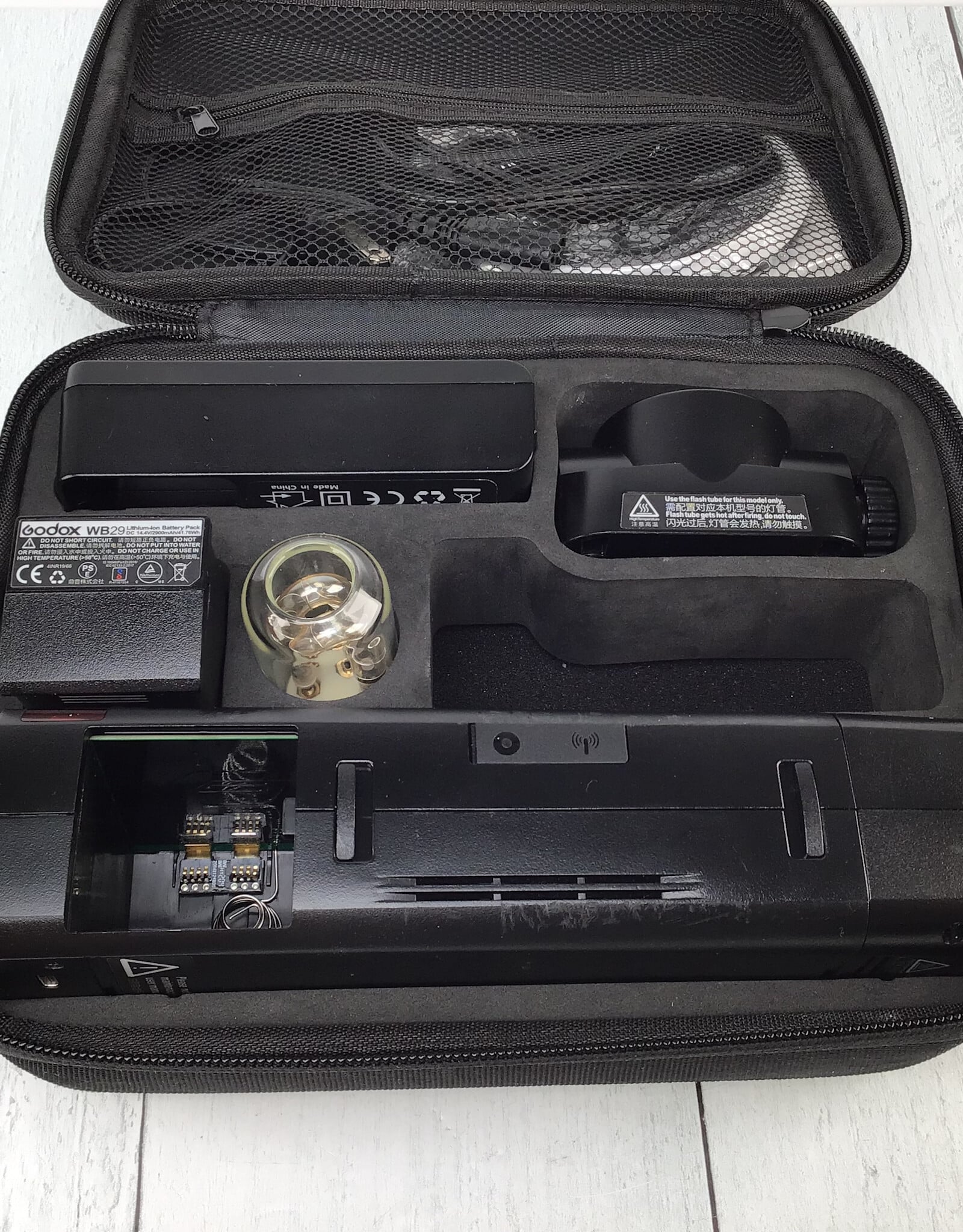 GODOX Godox AD200 Pro w/ Case Used Good