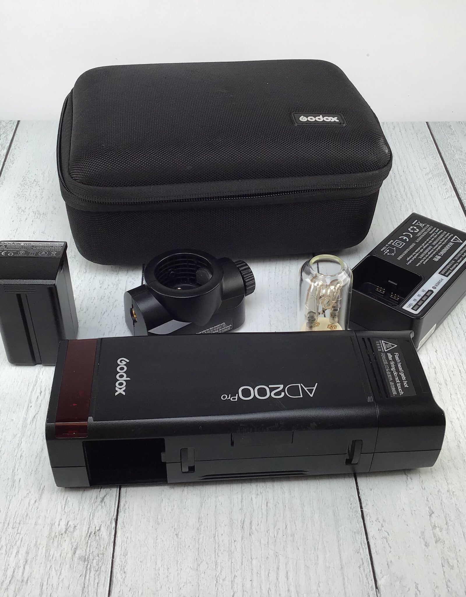 GODOX Godox AD200 Pro w/ Case Used Good
