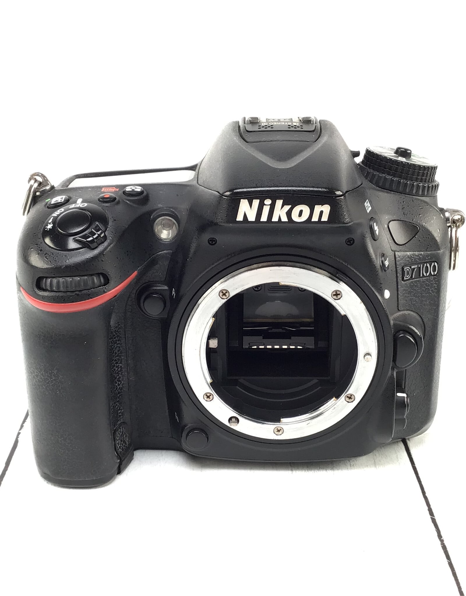 NIKON Nikon D7100 Camera Body Used Fair