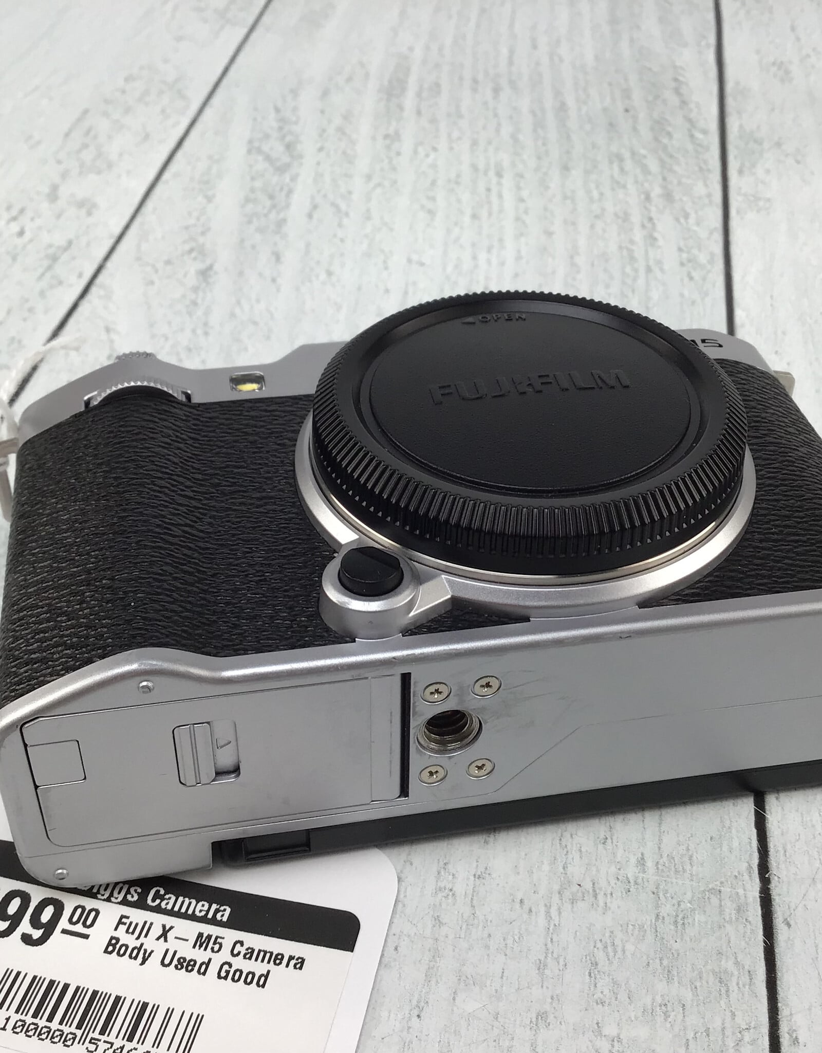 FUJI Fuji X-M5 Camera Body Used Good