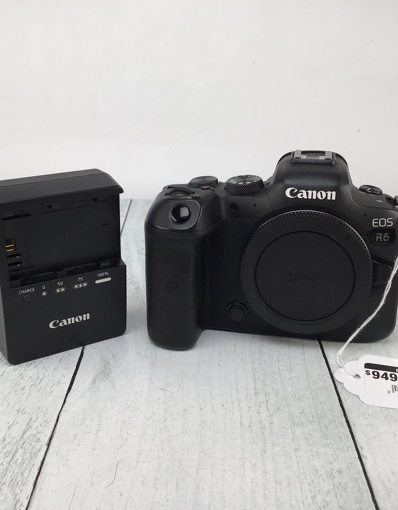 CANON Canon EOS R6 Camera Body Used Good