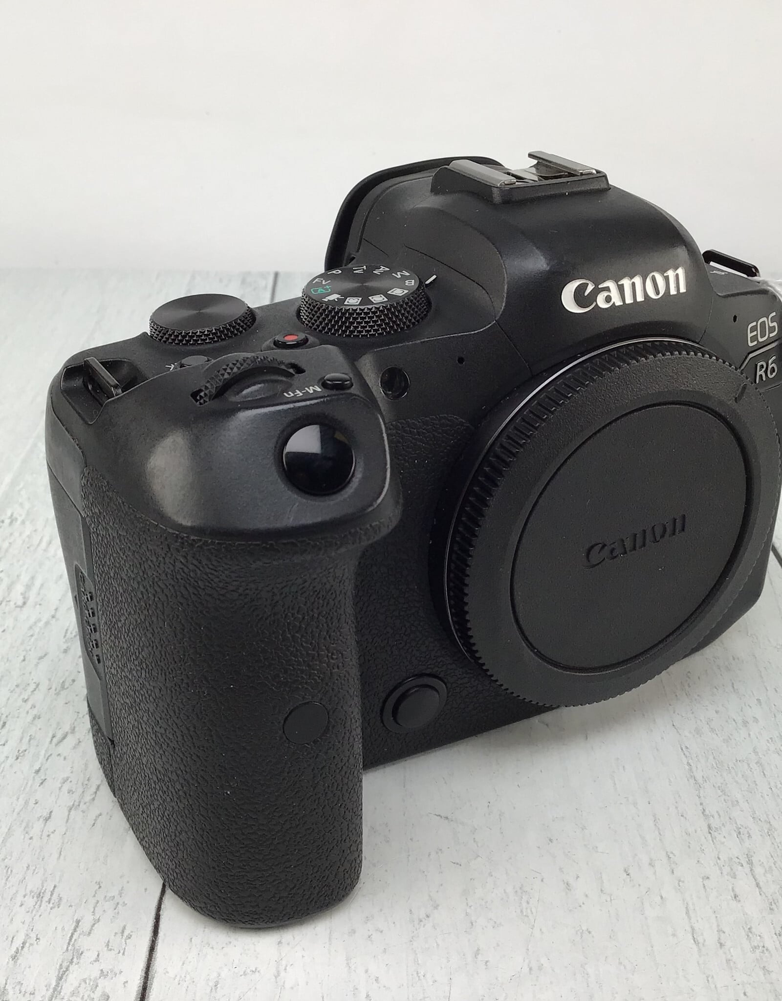 CANON Canon EOS R6 Camera Body Used Good