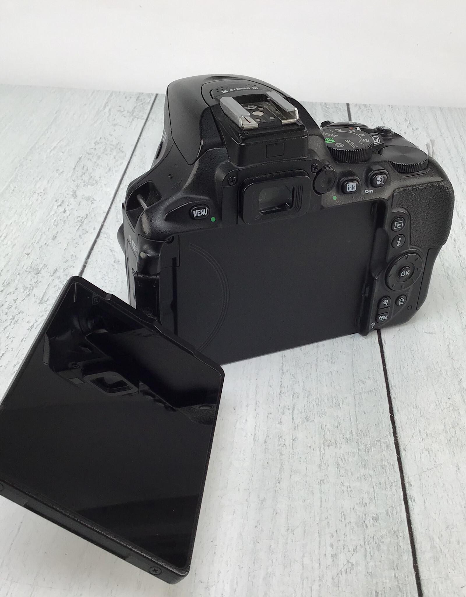NIKON Nikon D5600 Body Camera Body Used Good