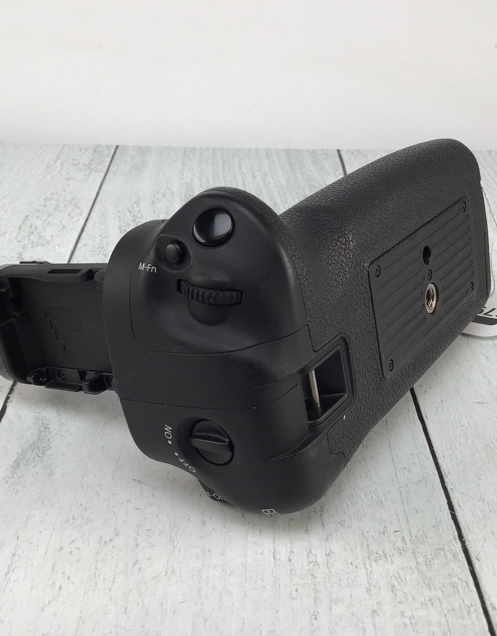 CANON Canon BG-E20 Grip for 5D Mark IV Used Good