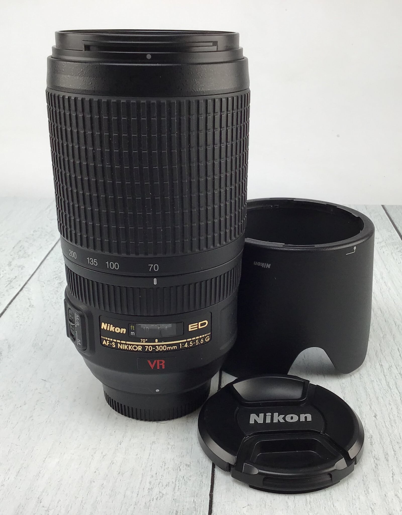 NIKON Nikon AF-S Nikkor 70-300mm f4.5-5.6 G VR Lens Used Good