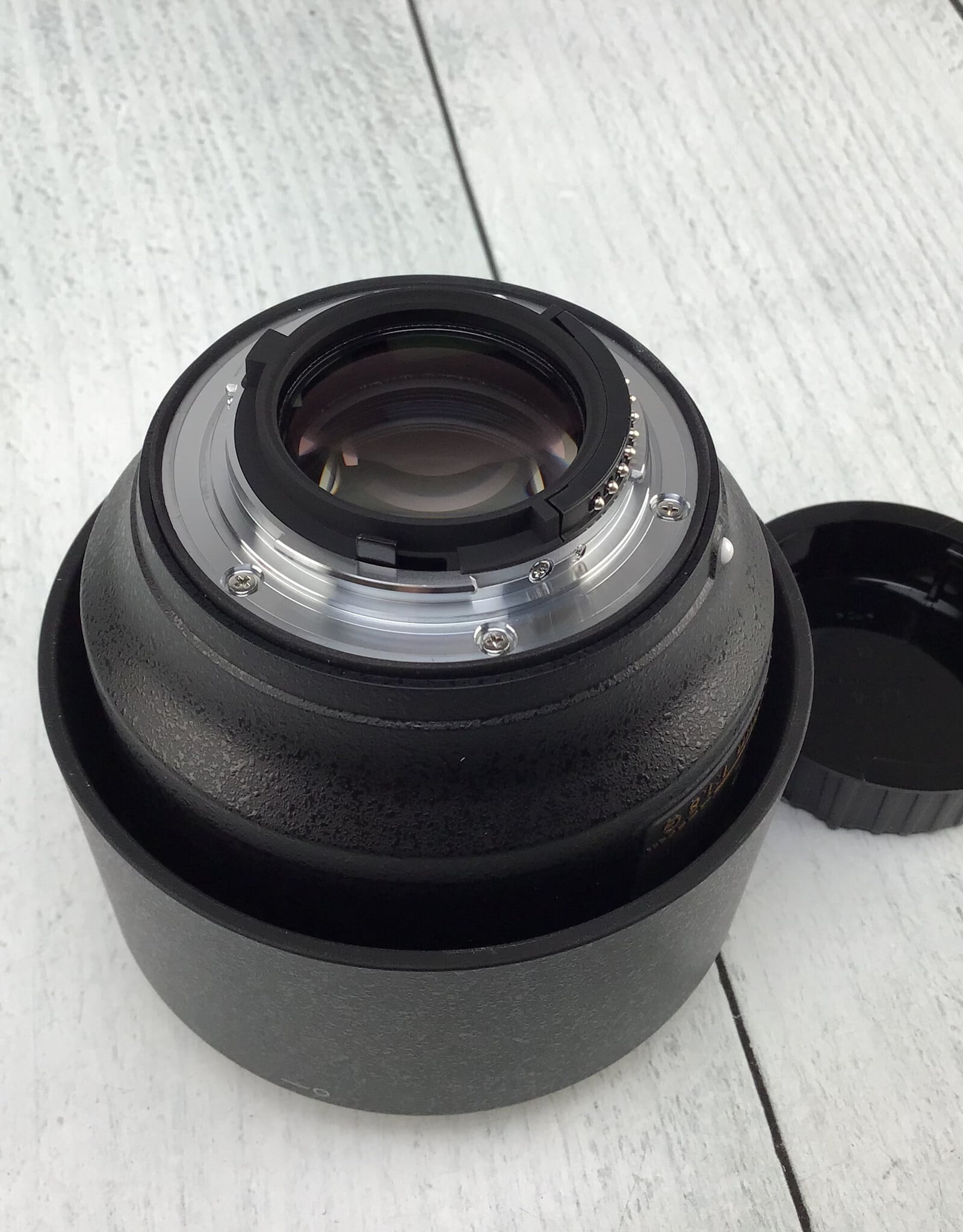 NIKON Nikon AF-S Nikkor  85mm f1.8G Lens Used Good