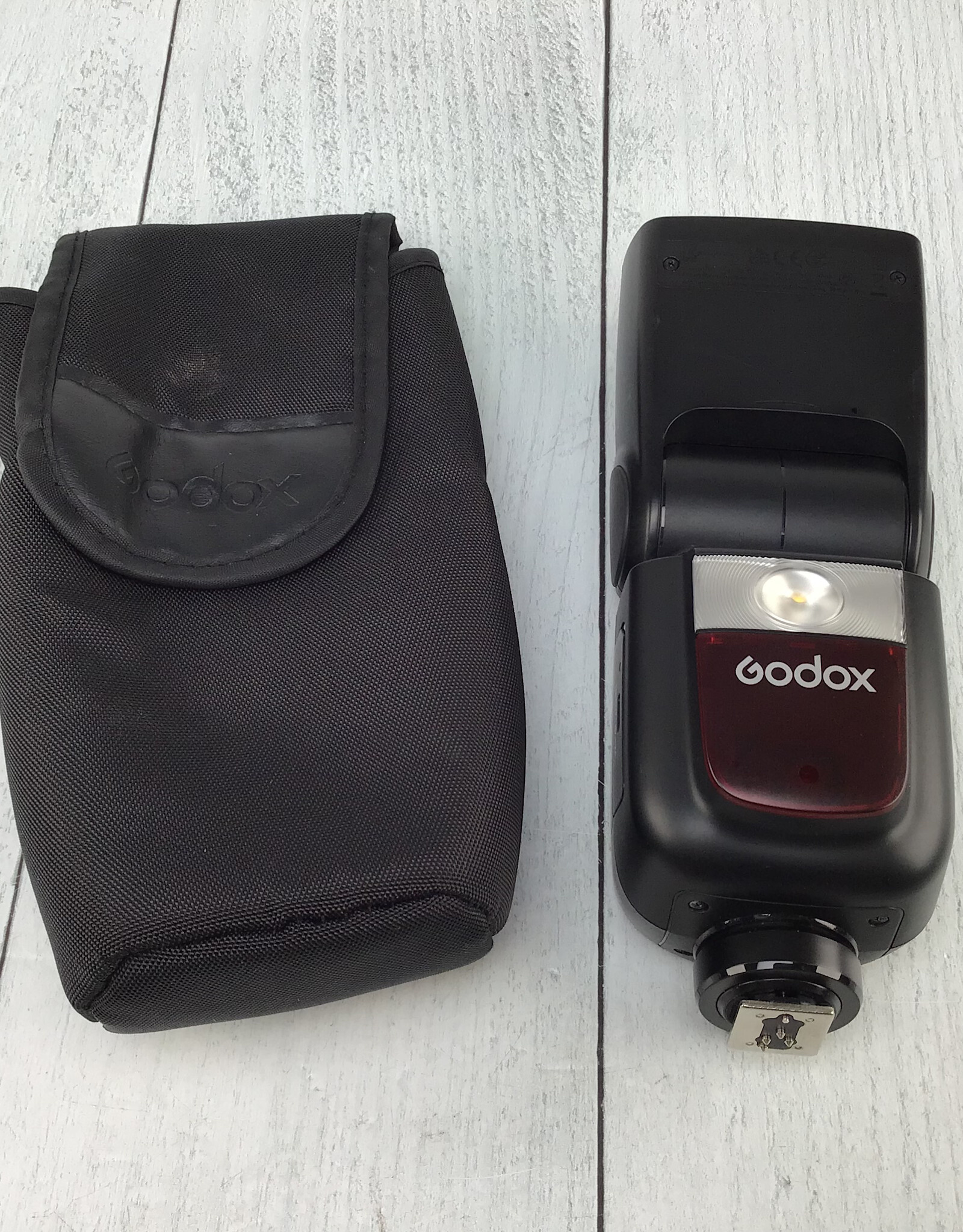 GODOX Godox V860III F Flash for Fuji Used Good