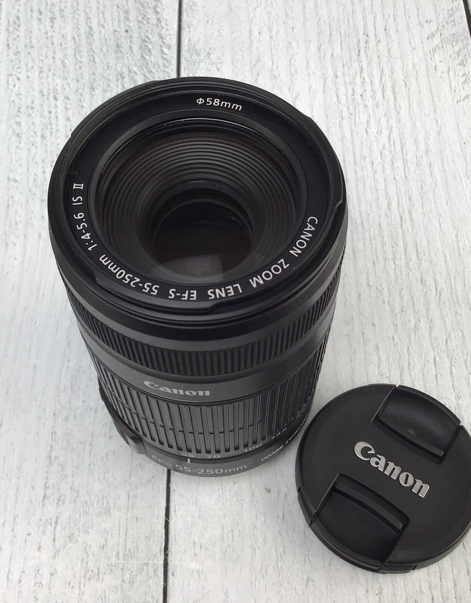 CANON Canon EFS 55-250mm f4-5.6 IS II Lens in Box Used Good