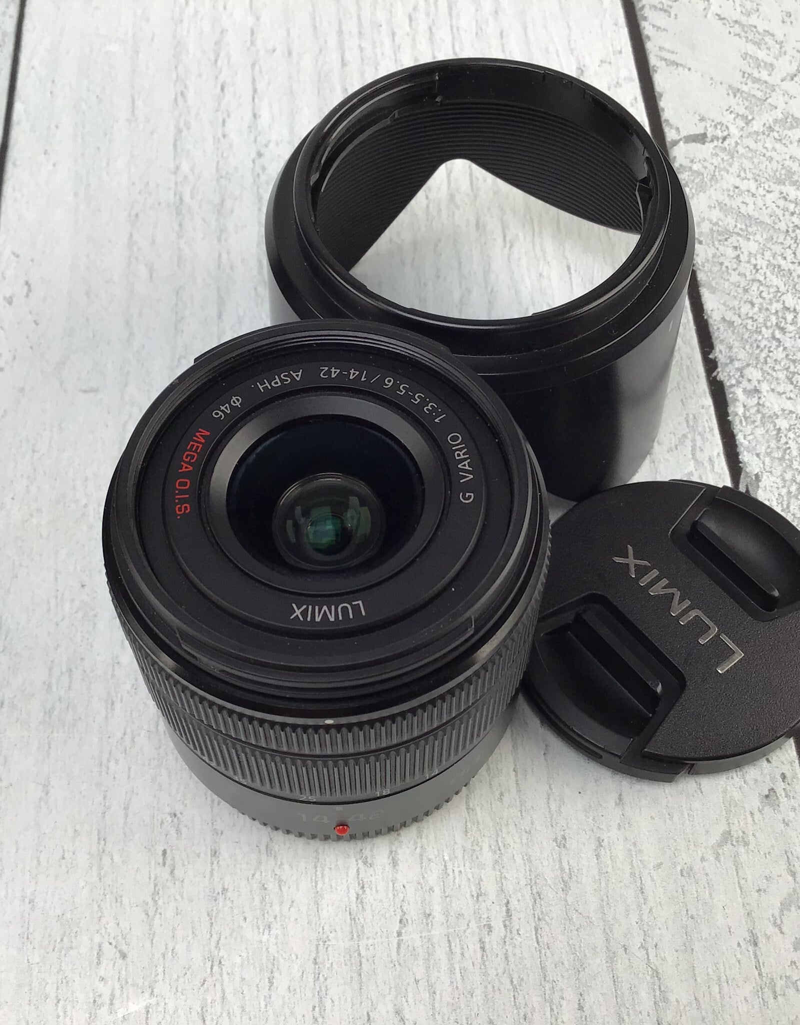 PANASONIC Panasonic Lumix G7 Camera w/ 14-42mm in Box Used Good
