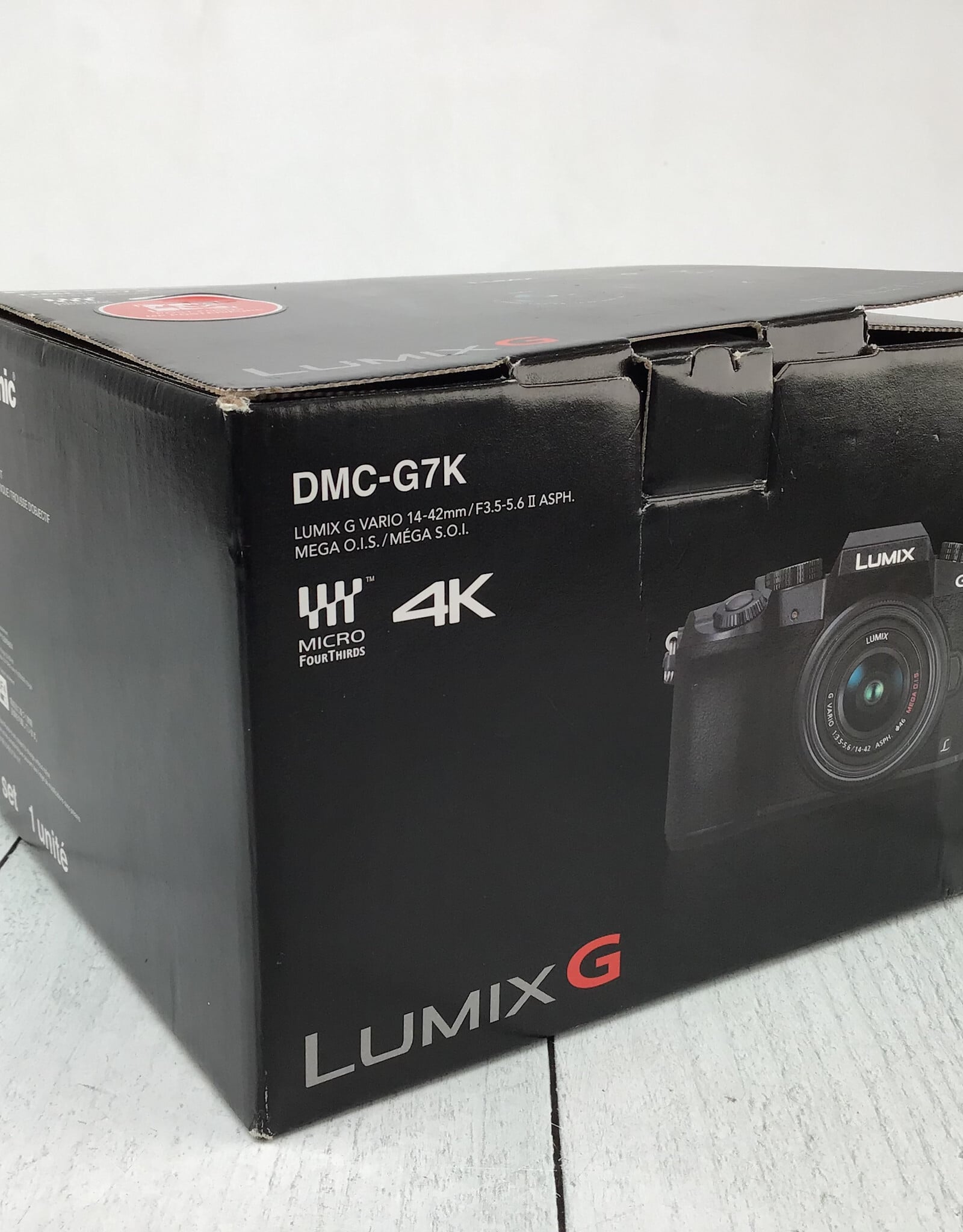 PANASONIC Panasonic Lumix G7 Camera w/ 14-42mm in Box Used Good