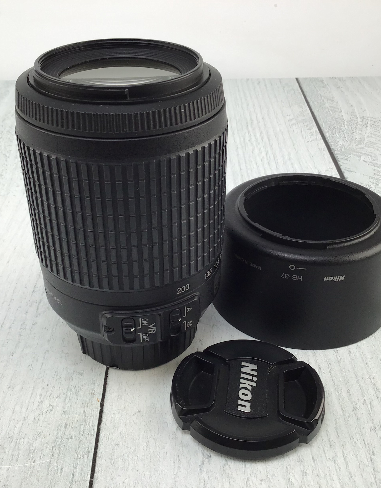 NIKON Nikon AF-S Nikkor 55-200mm f4-5.6 G DX VR Lens Used Good
