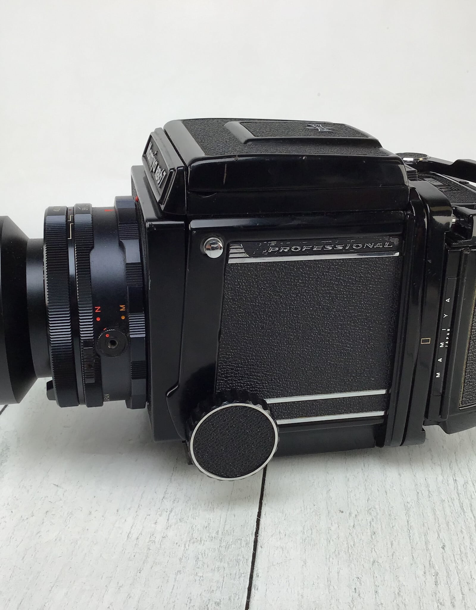 MAMIYA Mamiya RB67 Camera w/ 127mm, 120 Back, Waist Level Finder Used Good