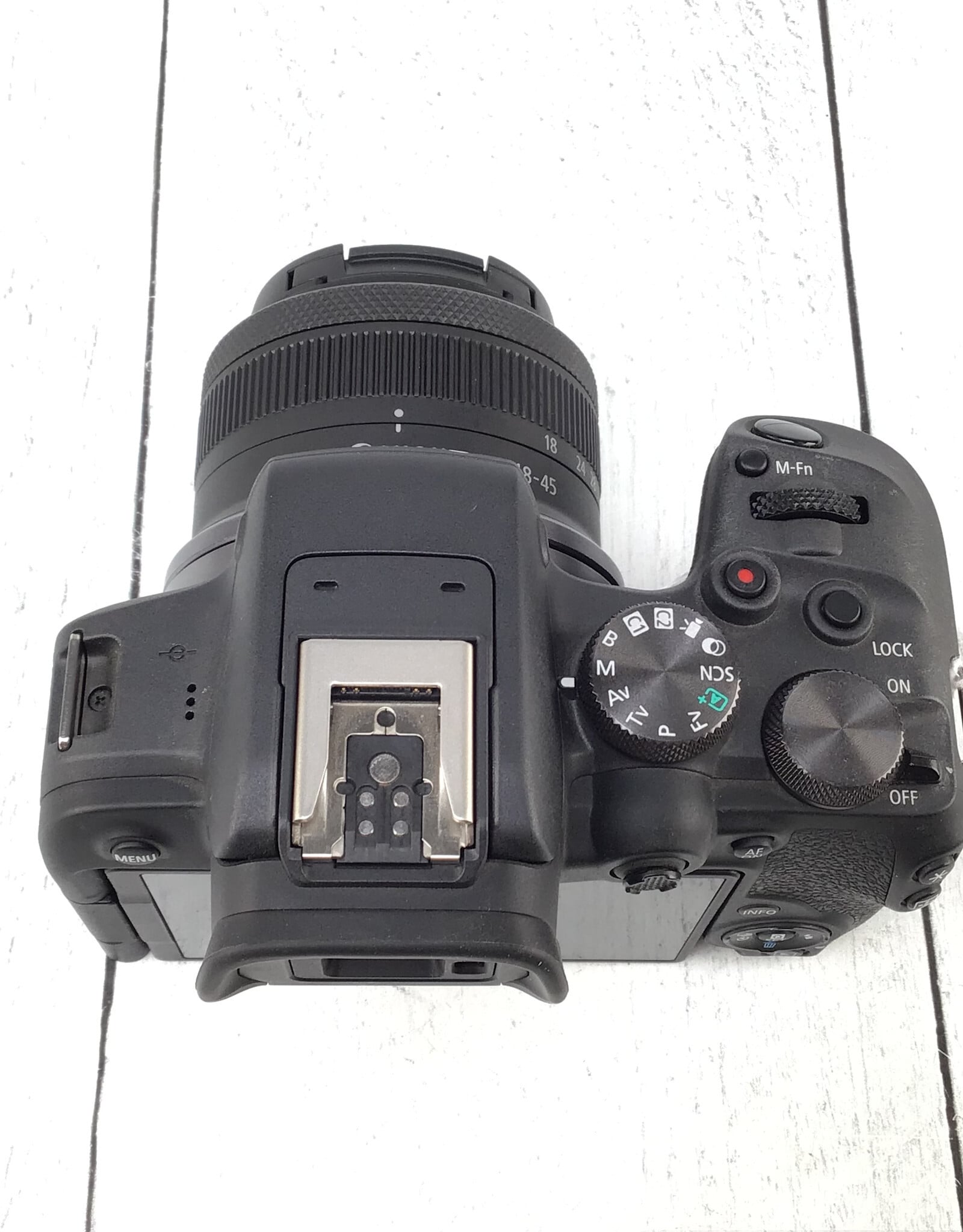 CANON Canon EOS R10 Camera w/ 18-45mm Used Good
