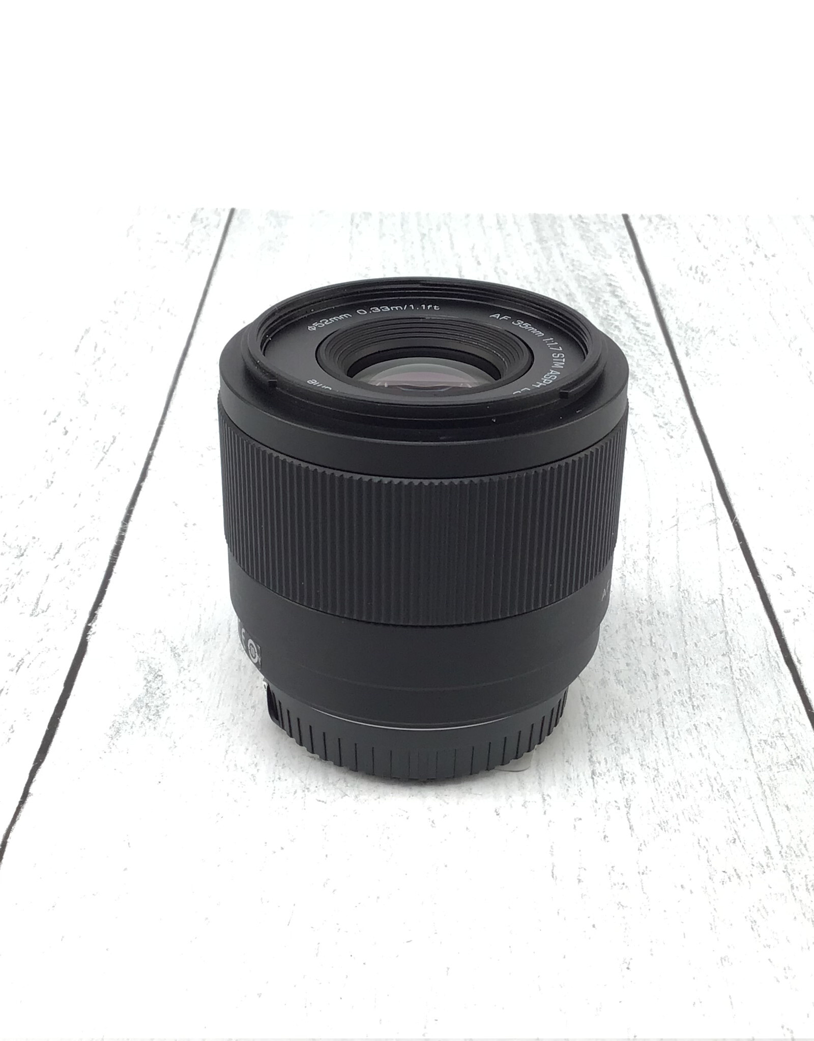 Viltrox Viltrox AF 35mm f1.7 STM ASPH Lens for Fuji X Used Fair