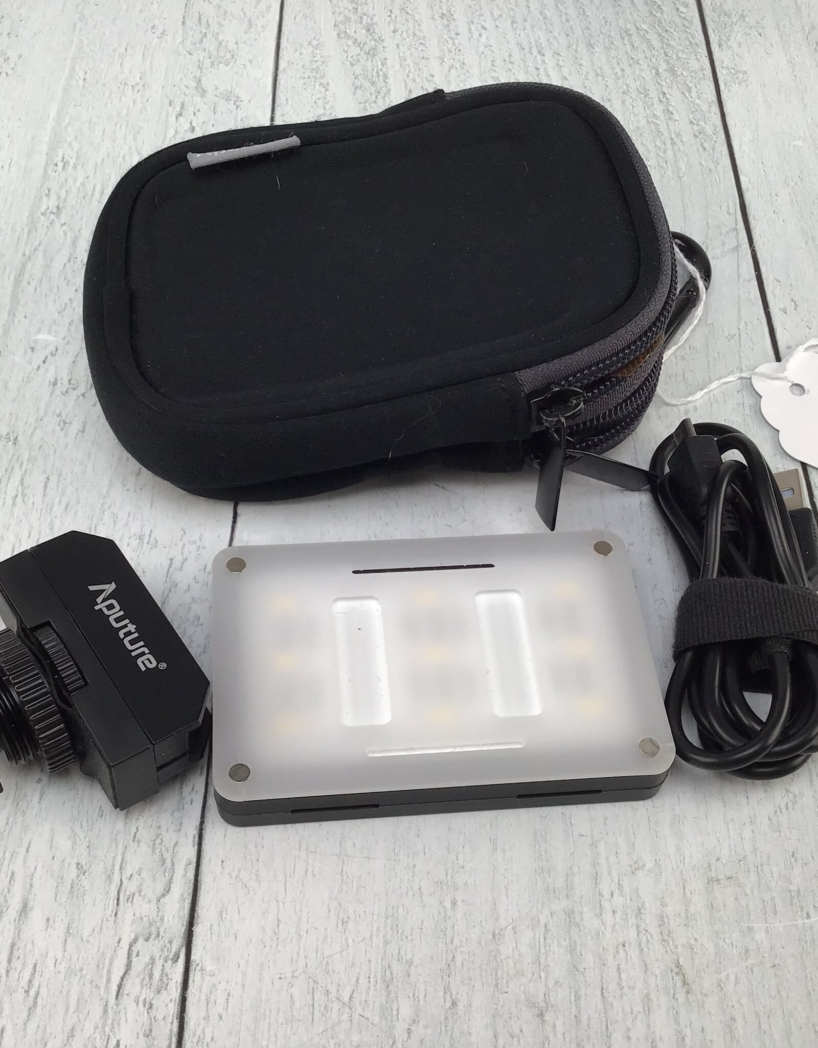 Amaran Amaran AL-M9 LED Light Used Good