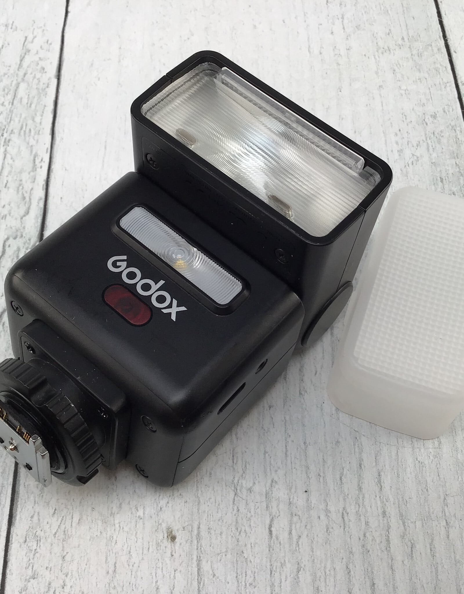 SONY Godox iT32 Flash w/ Sony Module Used Good