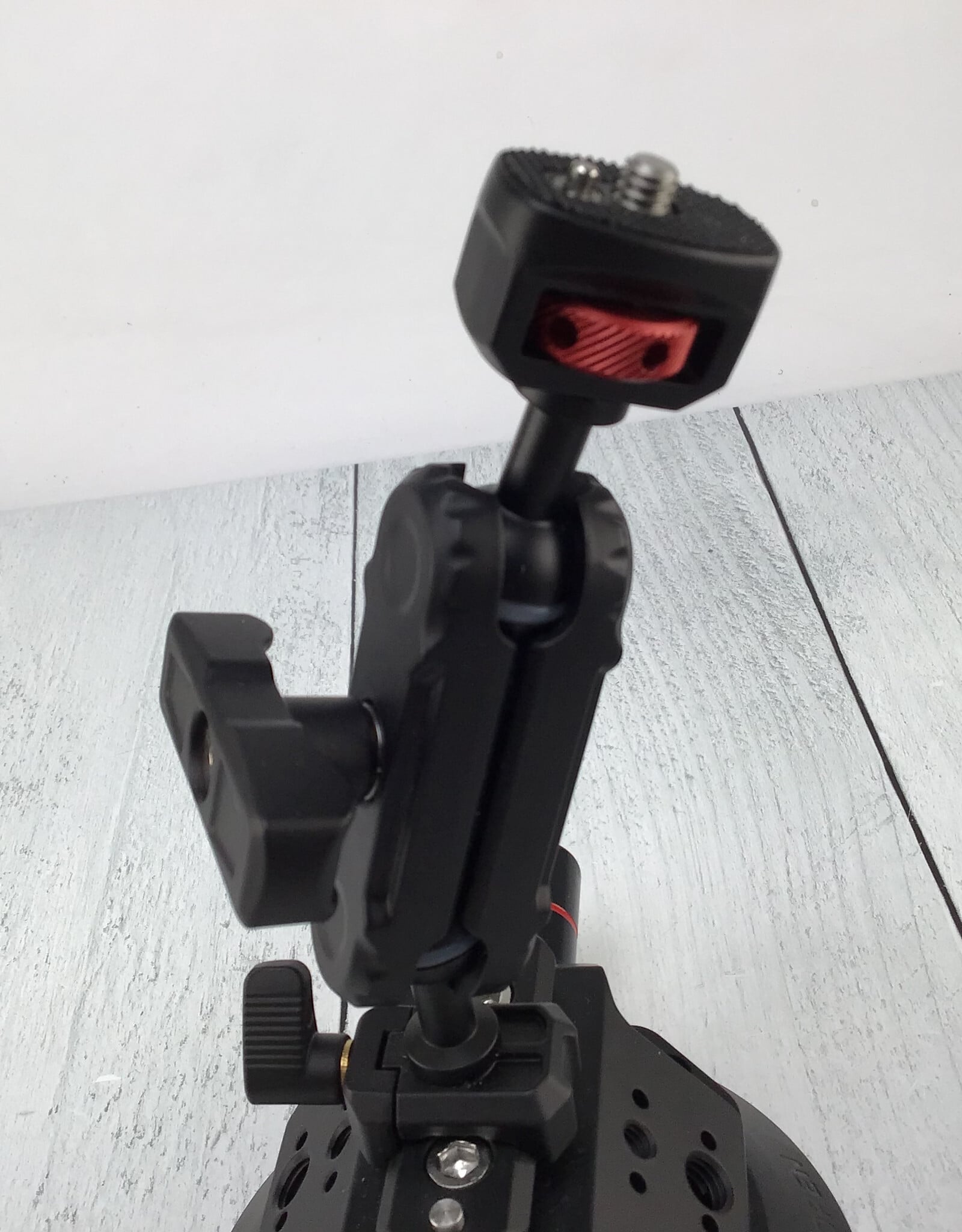 ulanzi Ulanzi SC-02 Suction Mount Used EX