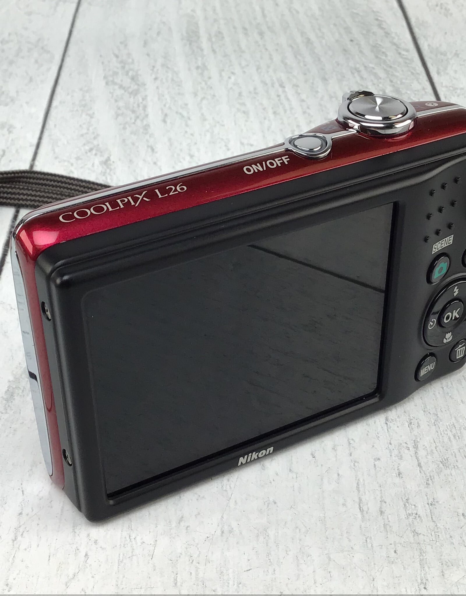 NIKON Nikon Coolpix L26 Camera in Box Used Good