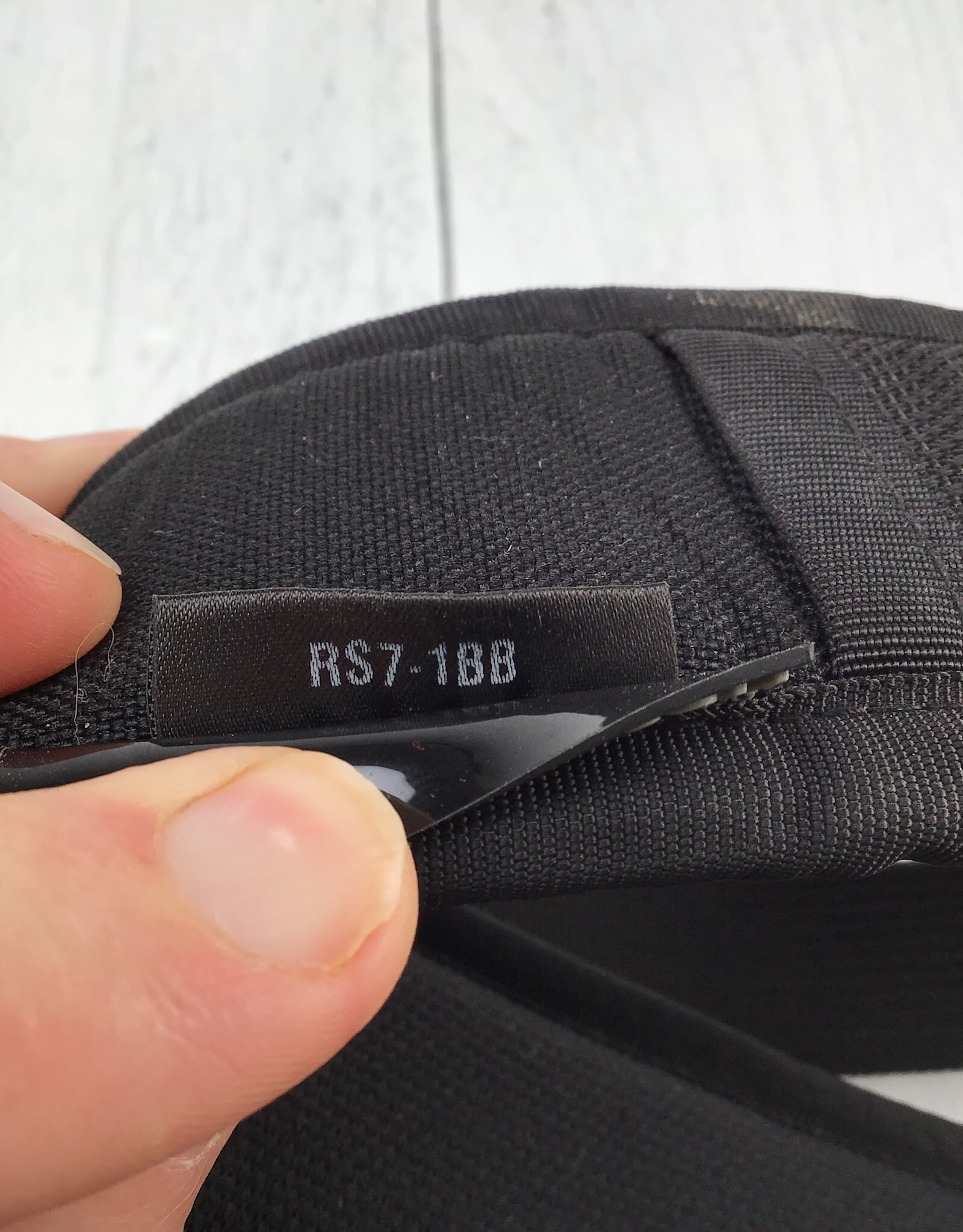 Black Rapid RS7-1BB Strap Used Good