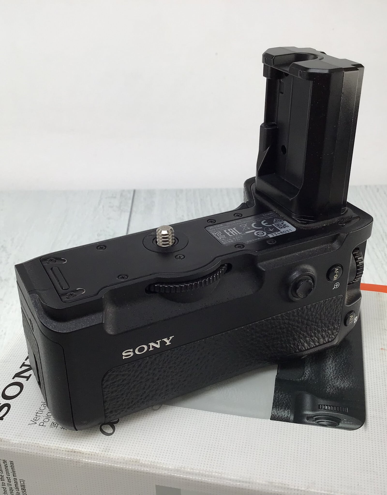 SONY Sony VG-C3 EM Grip in Box Used Good